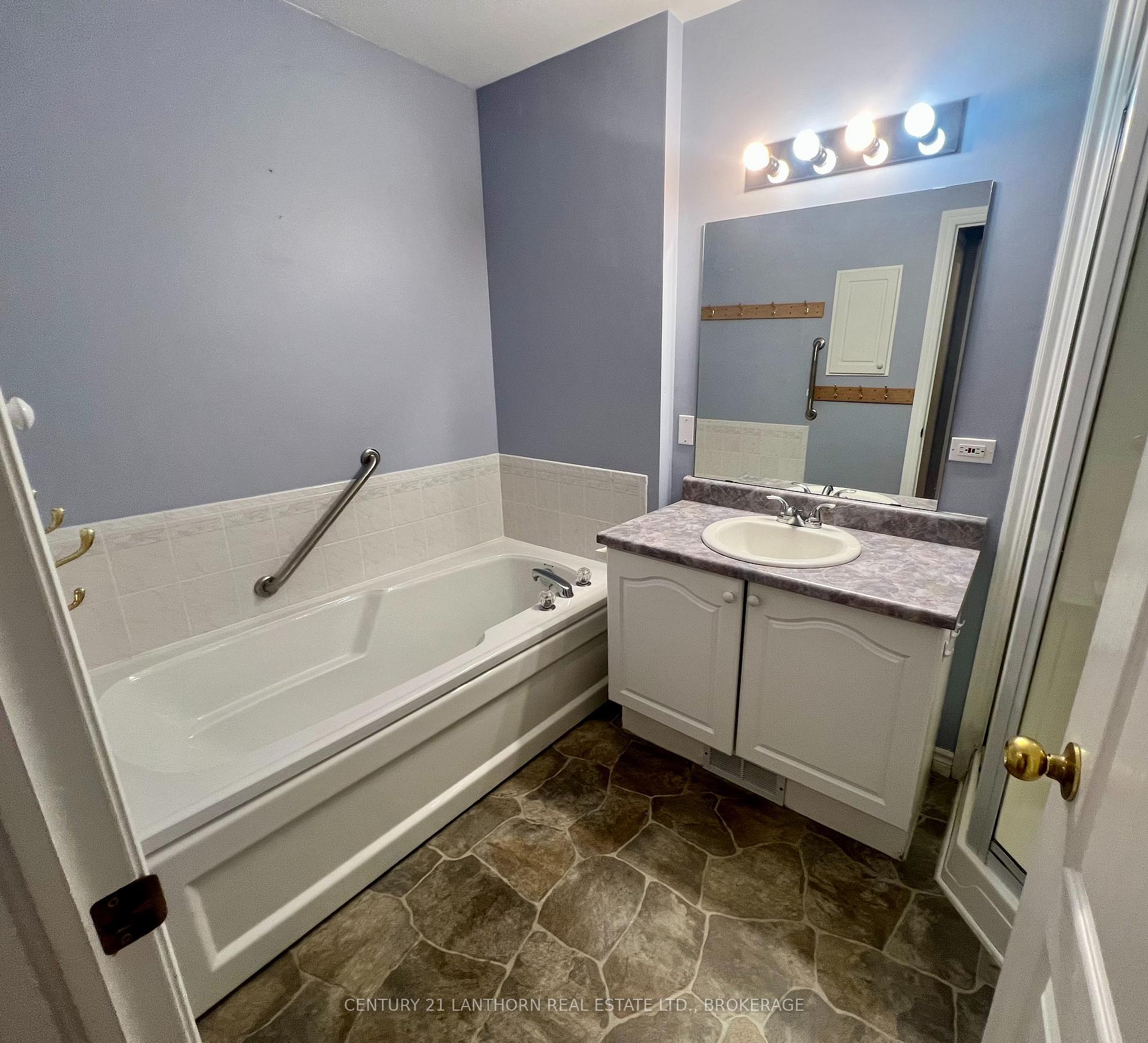Photo 26 of 721 Millwood Drive, Kingston, City SouthWest — HOMEH