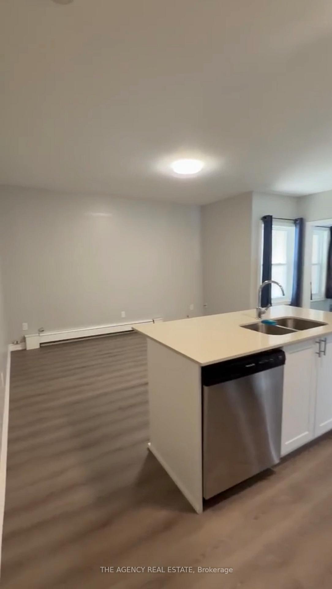 Photo 3 of Unit 5, 268 Talbot Street, St. Thomas — HOMEH