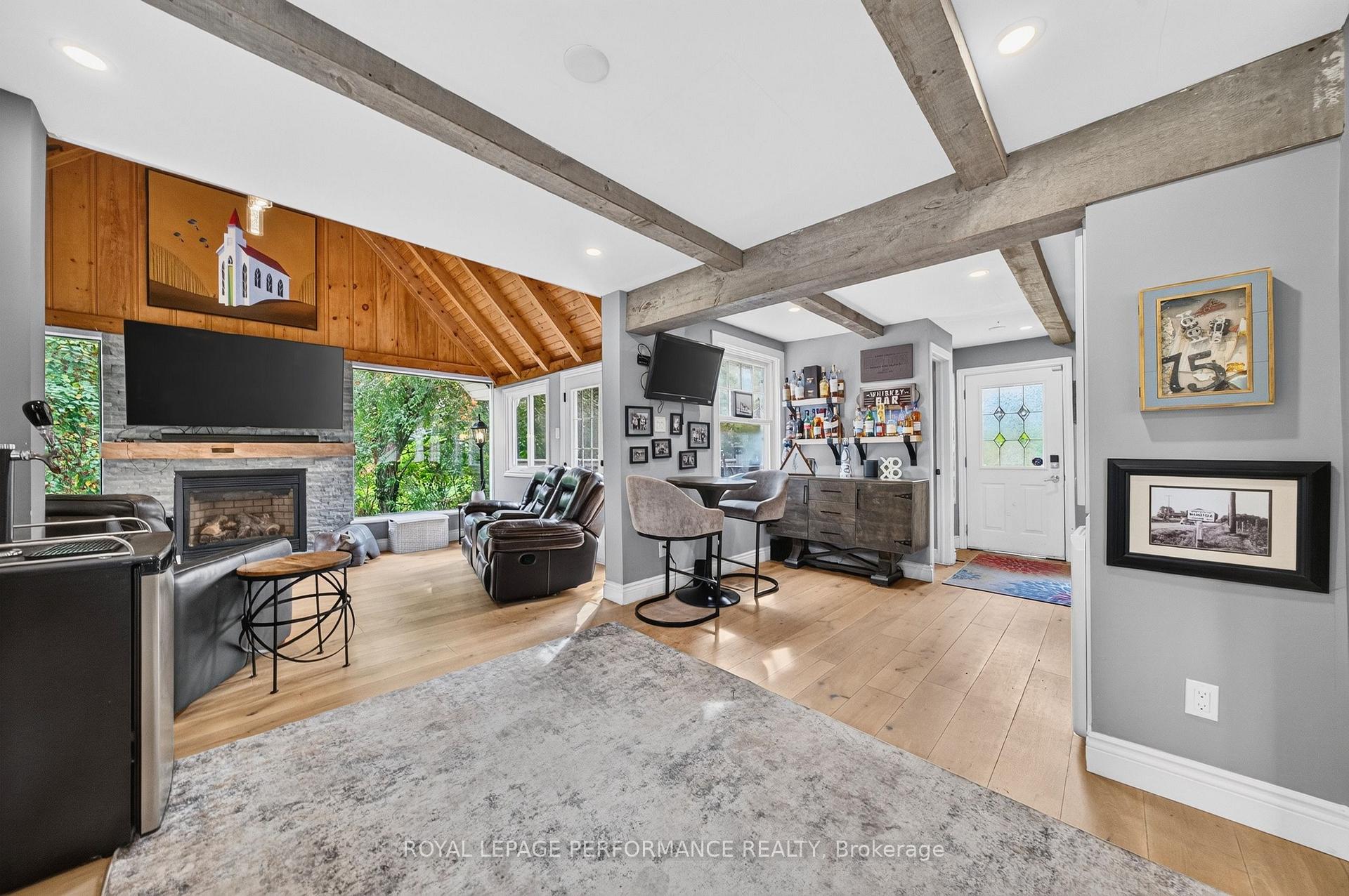 Photo 15 of 5587 Manotick Main Street, Ottawa, Manotick Village & Manotick Estates — HOMEH