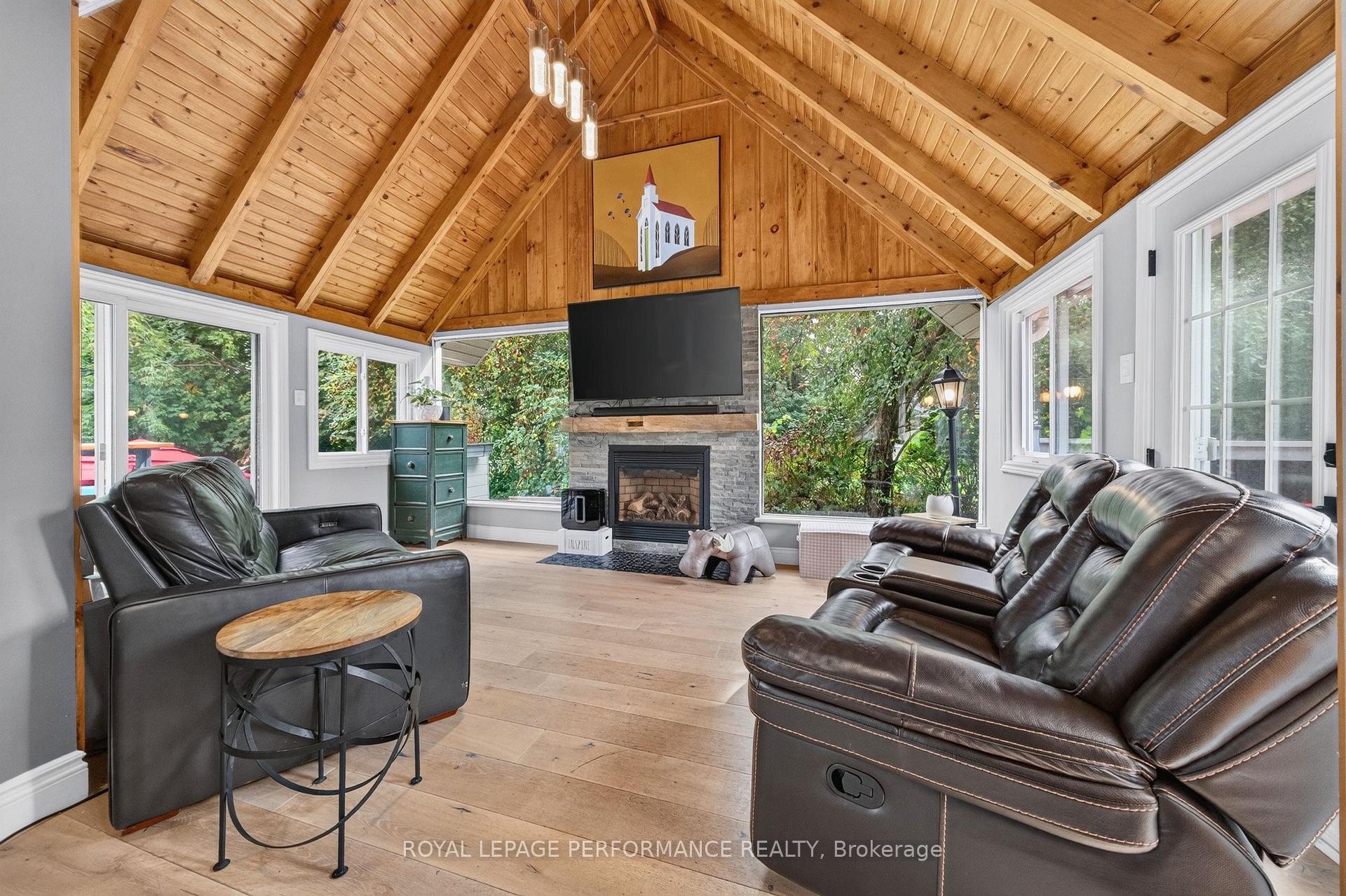Photo 23 of 5587 Manotick Main Street, Ottawa, Manotick Village & Manotick Estates — HOMEH