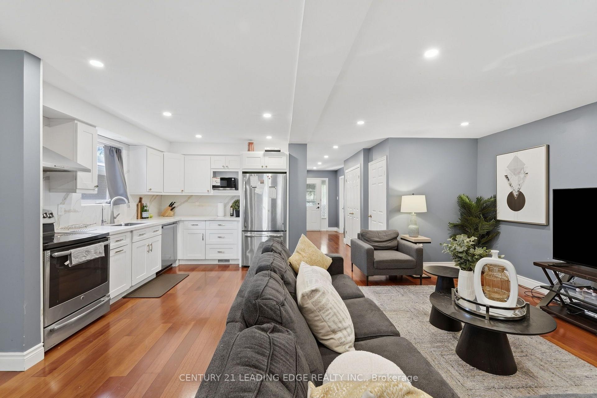 Photo 9 of 749 Stone Church Road E, Hamilton, Randall — HOMEH