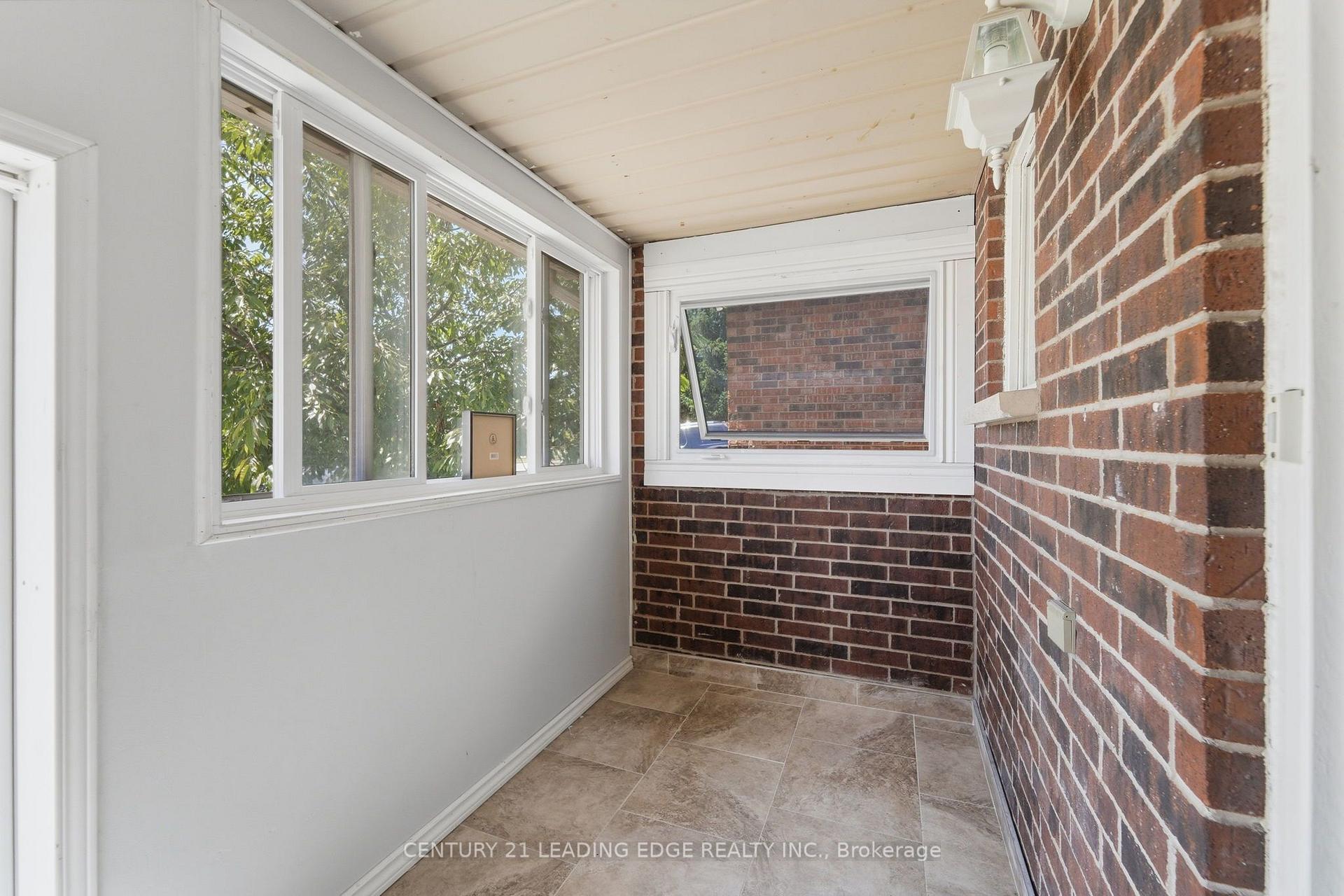 Photo 17 of 749 Stone Church Road E, Hamilton, Randall — HOMEH