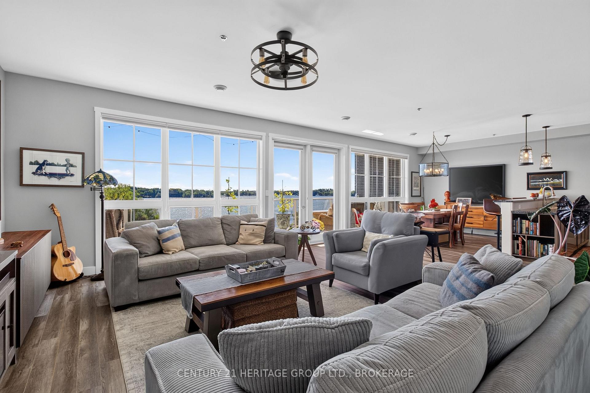 Photo of Unit 409, 130 Water Street