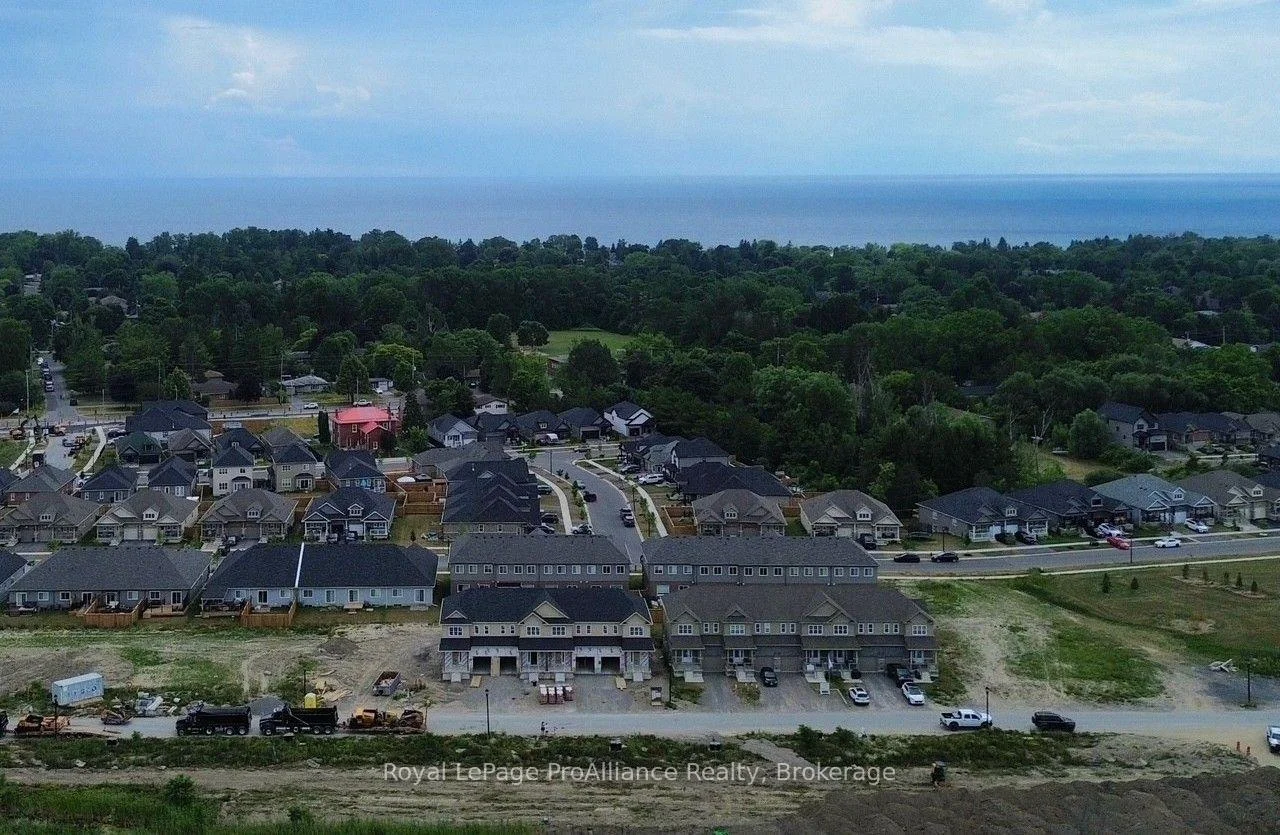 Photo 34 of Unit 3, Blk 53 Drewery Road, Cobourg — HOMEH