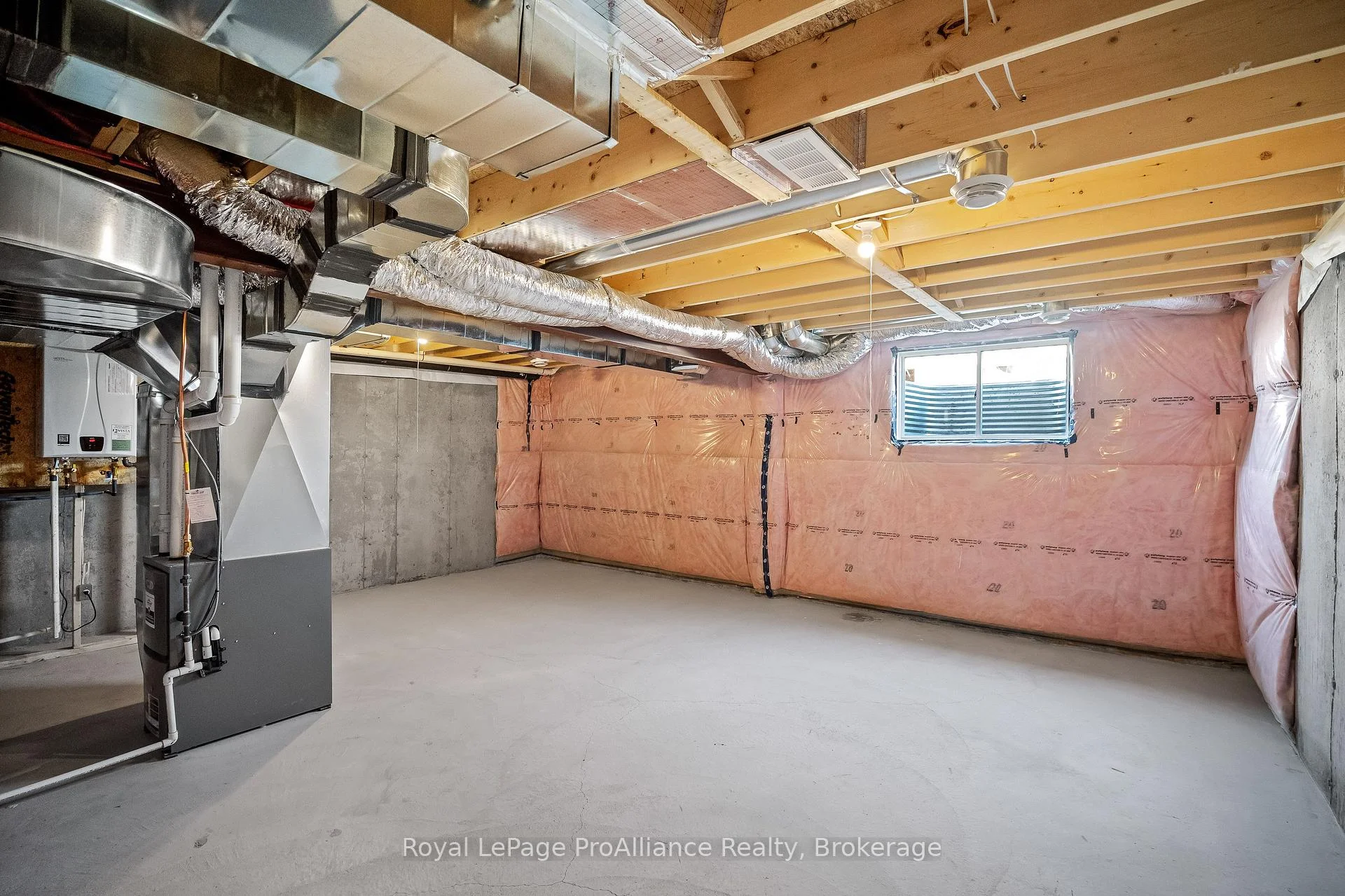Photo 37 of Unit 3, Blk 53 Drewery Road, Cobourg — HOMEH