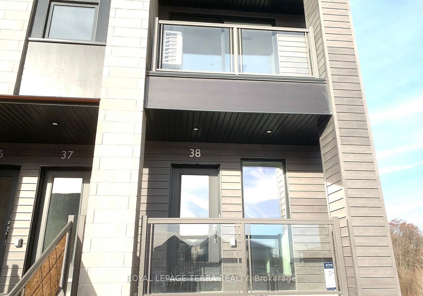 Photo 2 of Unit 38, 261 Woodbine Avenue, Kitchener, Huron Park — HOMEH
