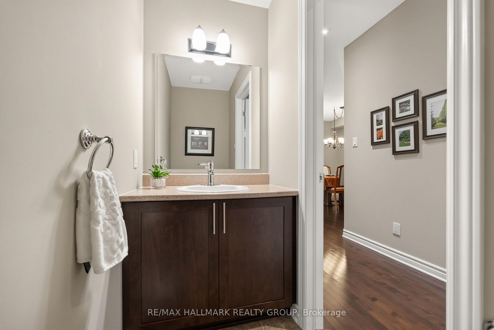 Photo 6 of 304 Celtic Ridge Crescent, Ottawa, Kanata - Morgan's Grant/South March — HOMEH