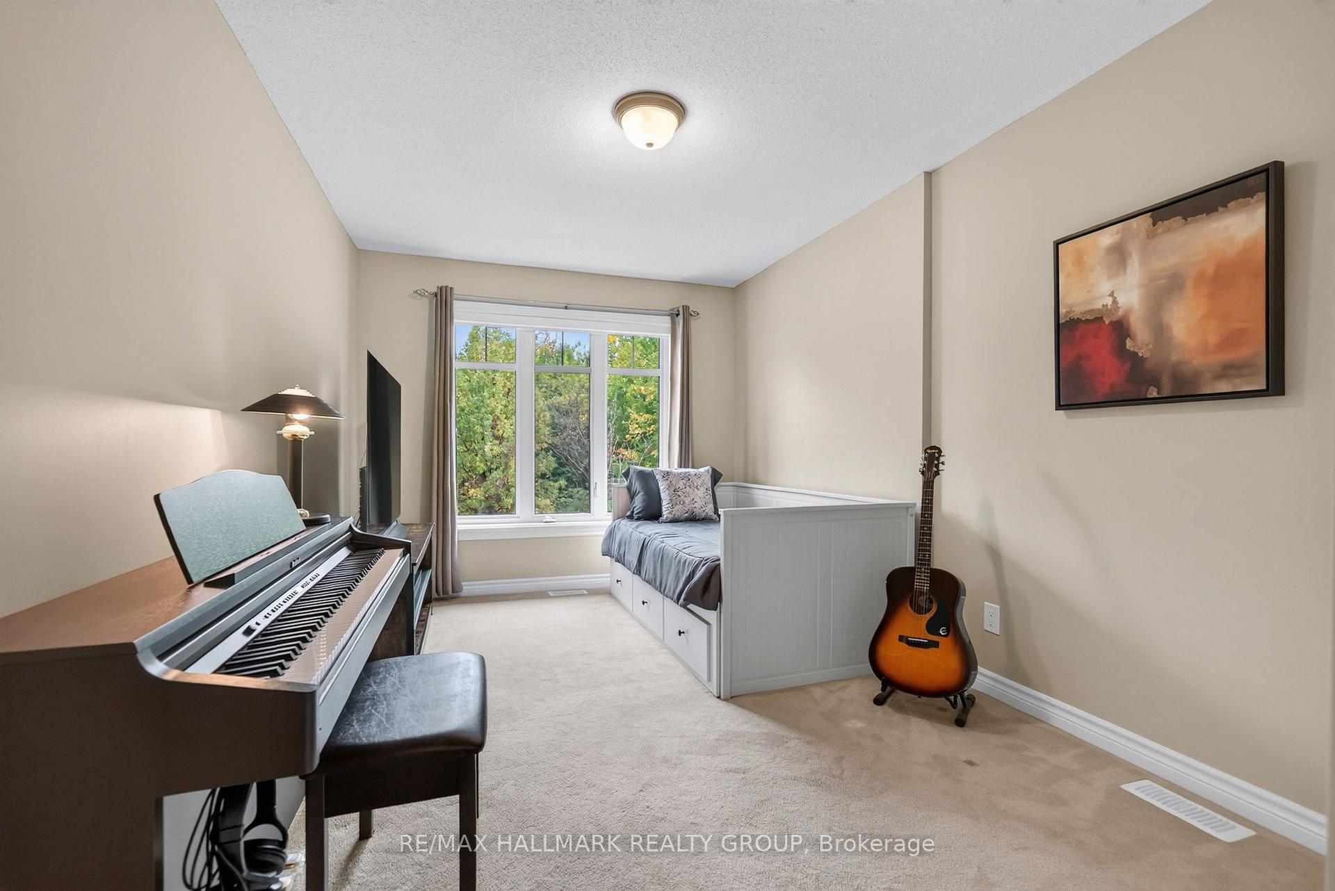 Photo 25 of 304 Celtic Ridge Crescent, Ottawa, Kanata - Morgan's Grant/South March — HOMEH