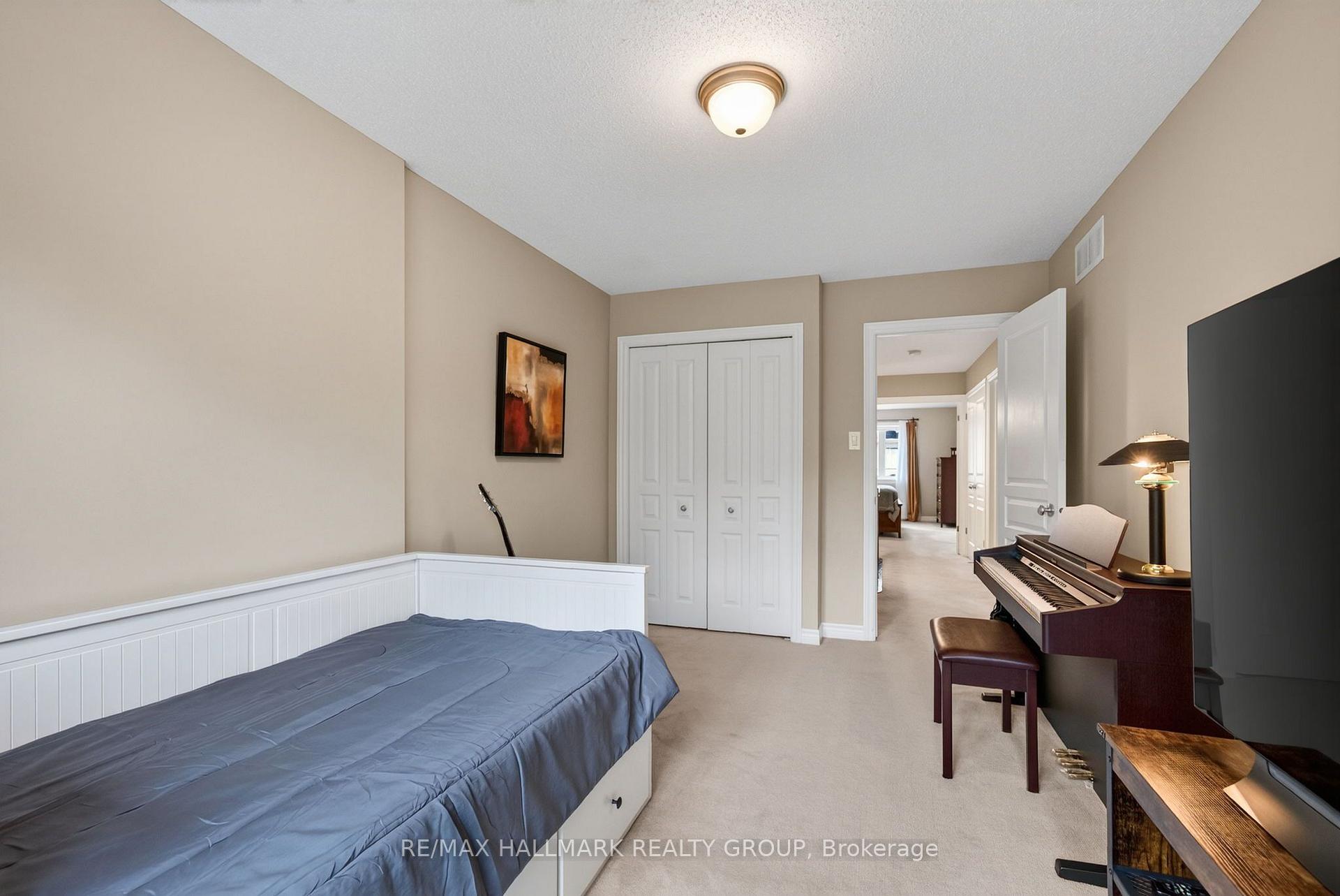 Photo 26 of 304 Celtic Ridge Crescent, Ottawa, Kanata - Morgan's Grant/South March — HOMEH