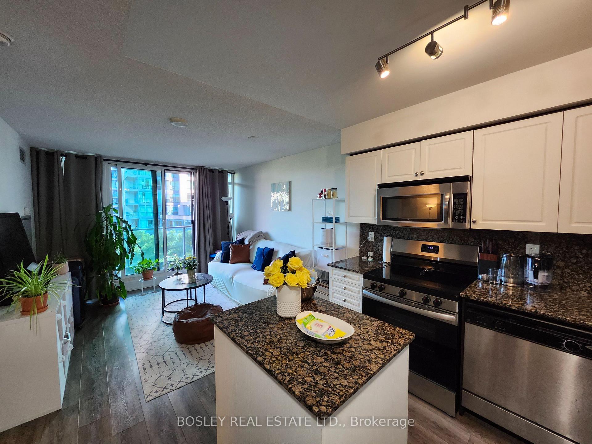 Photo 1 of Unit 414, 215 Fort York Boulevard, Toronto, Niagara — HOMEH