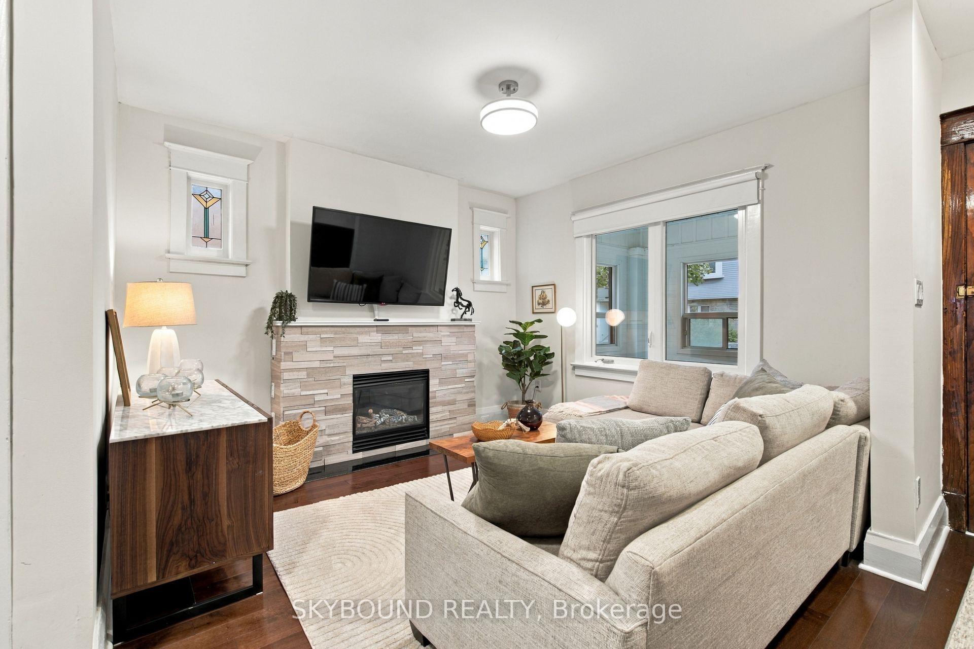 Photo 8 of 45 Westlake Avenue, Toronto, East End-Danforth — HOMEH