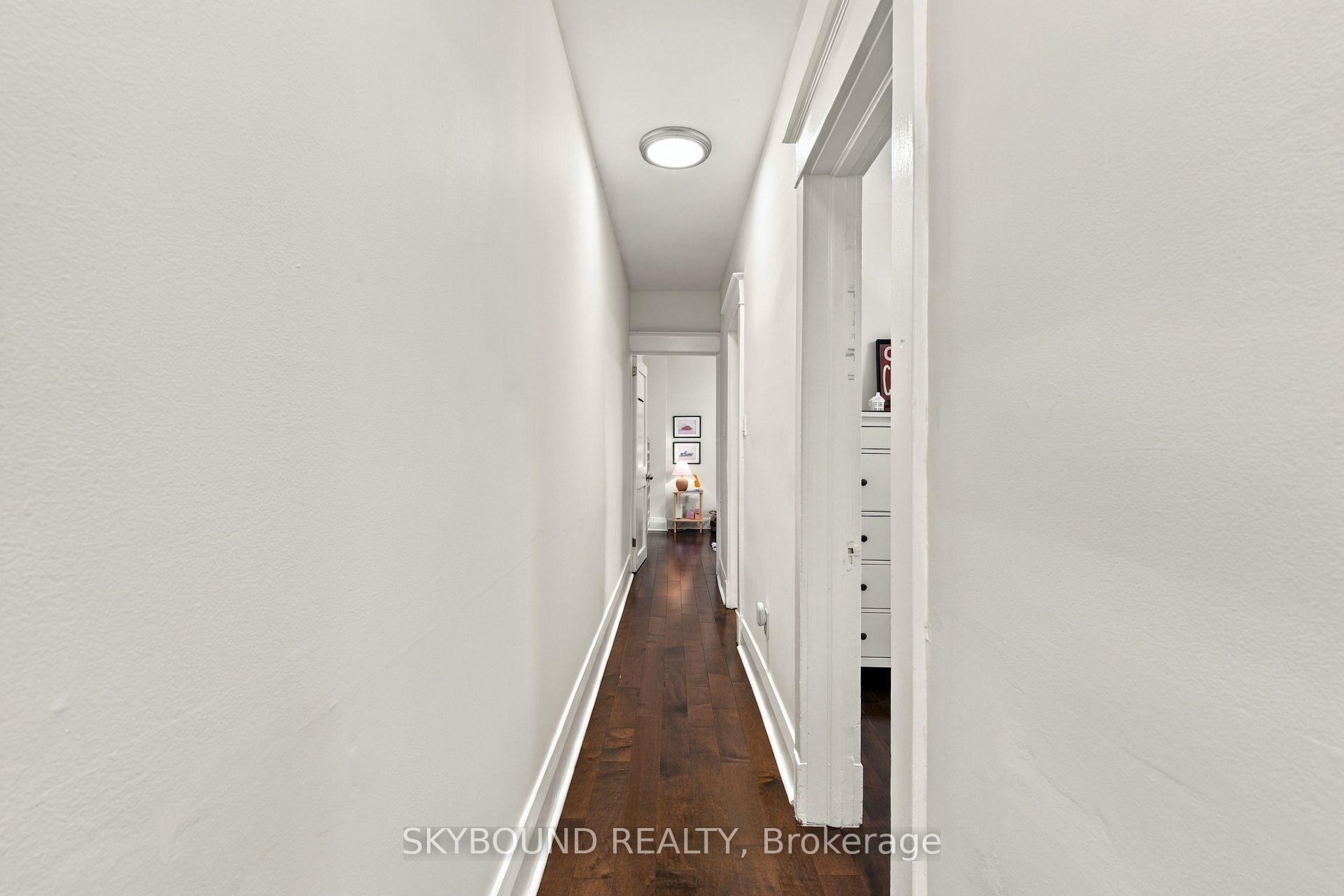 Photo 16 of 45 Westlake Avenue, Toronto, East End-Danforth — HOMEH