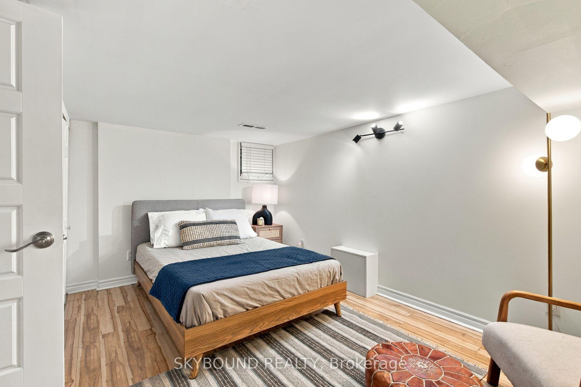 Photo 23 of 45 Westlake Avenue, Toronto, East End-Danforth — HOMEH