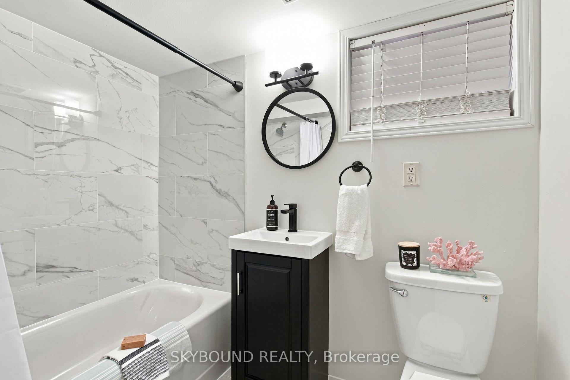 Photo 24 of 45 Westlake Avenue, Toronto, East End-Danforth — HOMEH