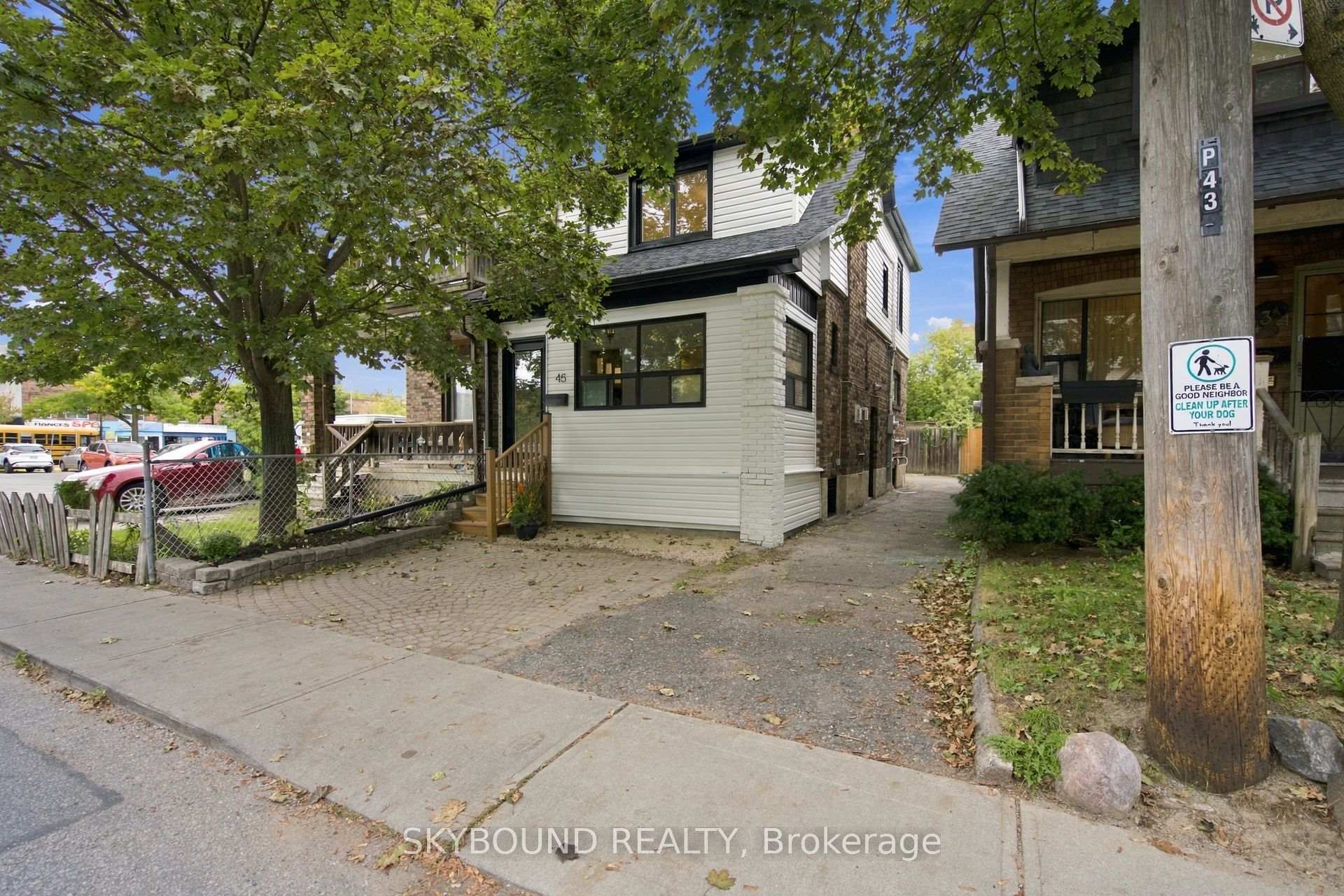 Photo 32 of 45 Westlake Avenue, Toronto, East End-Danforth — HOMEH