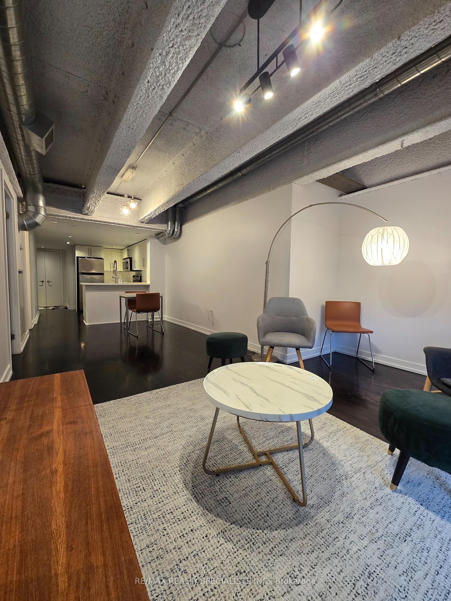 Photo 6 of Unit 201, 1100 Lansdowne Avenue, Toronto, Dovercourt-Wallace Emerson-Junction — HOMEH