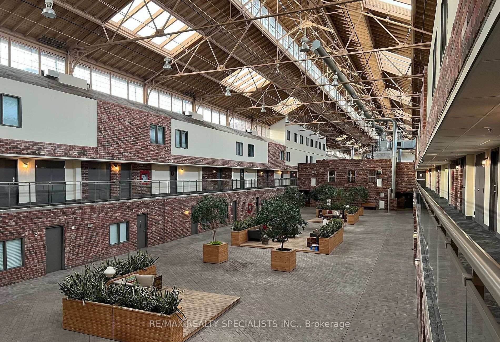 Photo 14 of Unit 201, 1100 Lansdowne Avenue, Toronto, Dovercourt-Wallace Emerson-Junction — HOMEH