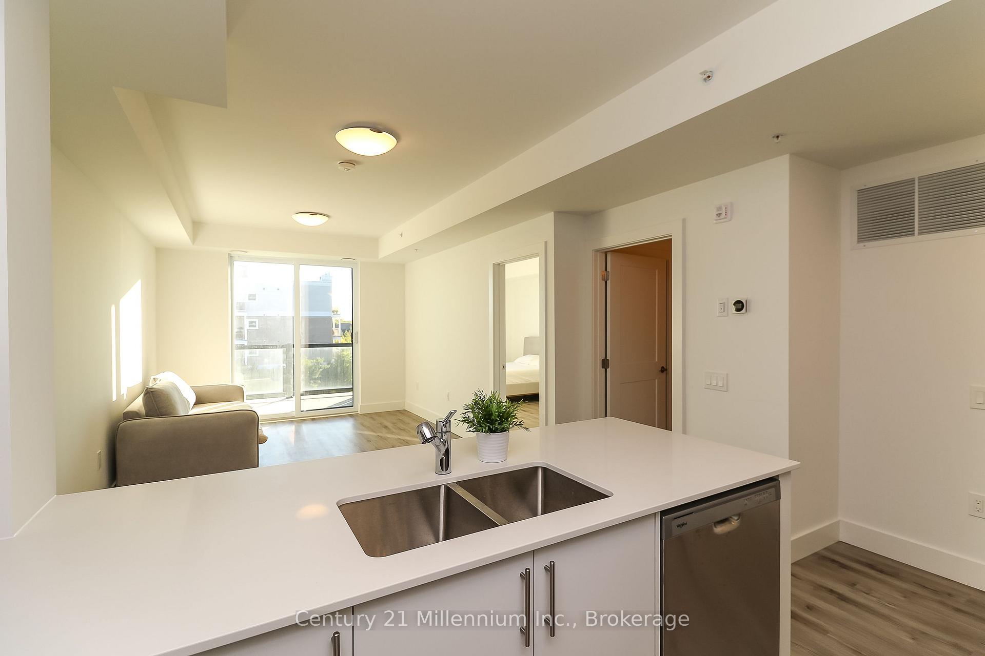 Photo 39 of Unit 306, 4 Kimberly Lane, Collingwood — HOMEH