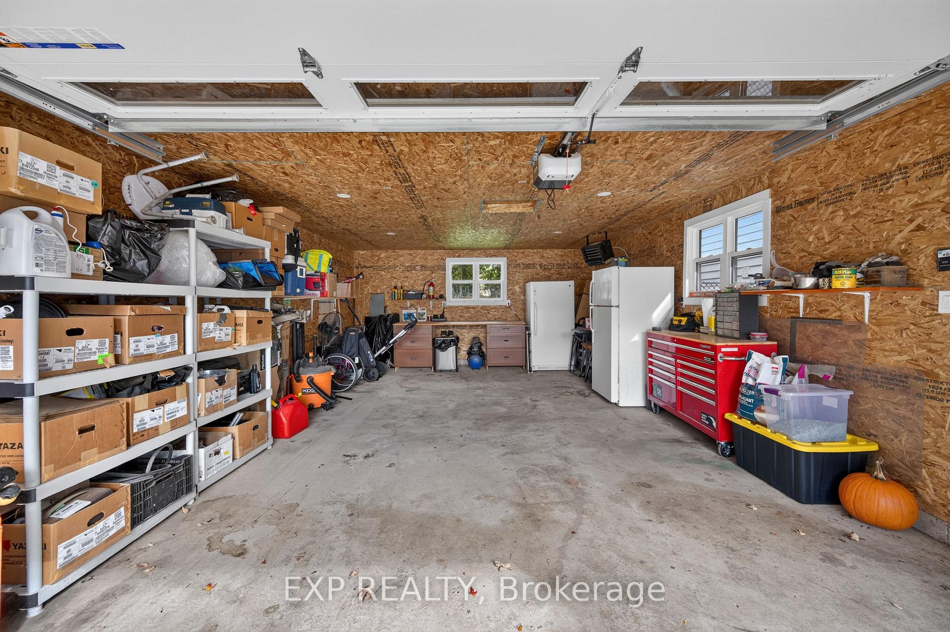 Photo 25 of 481 Gold Street, Warwick, Watford — HOMEH