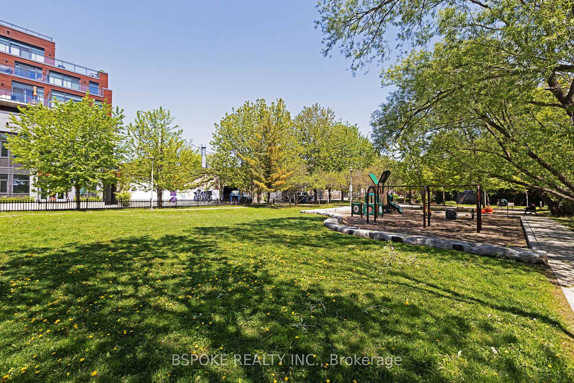 Photo 35 of 75 Laing Street, Toronto, Greenwood-Coxwell — HOMEH