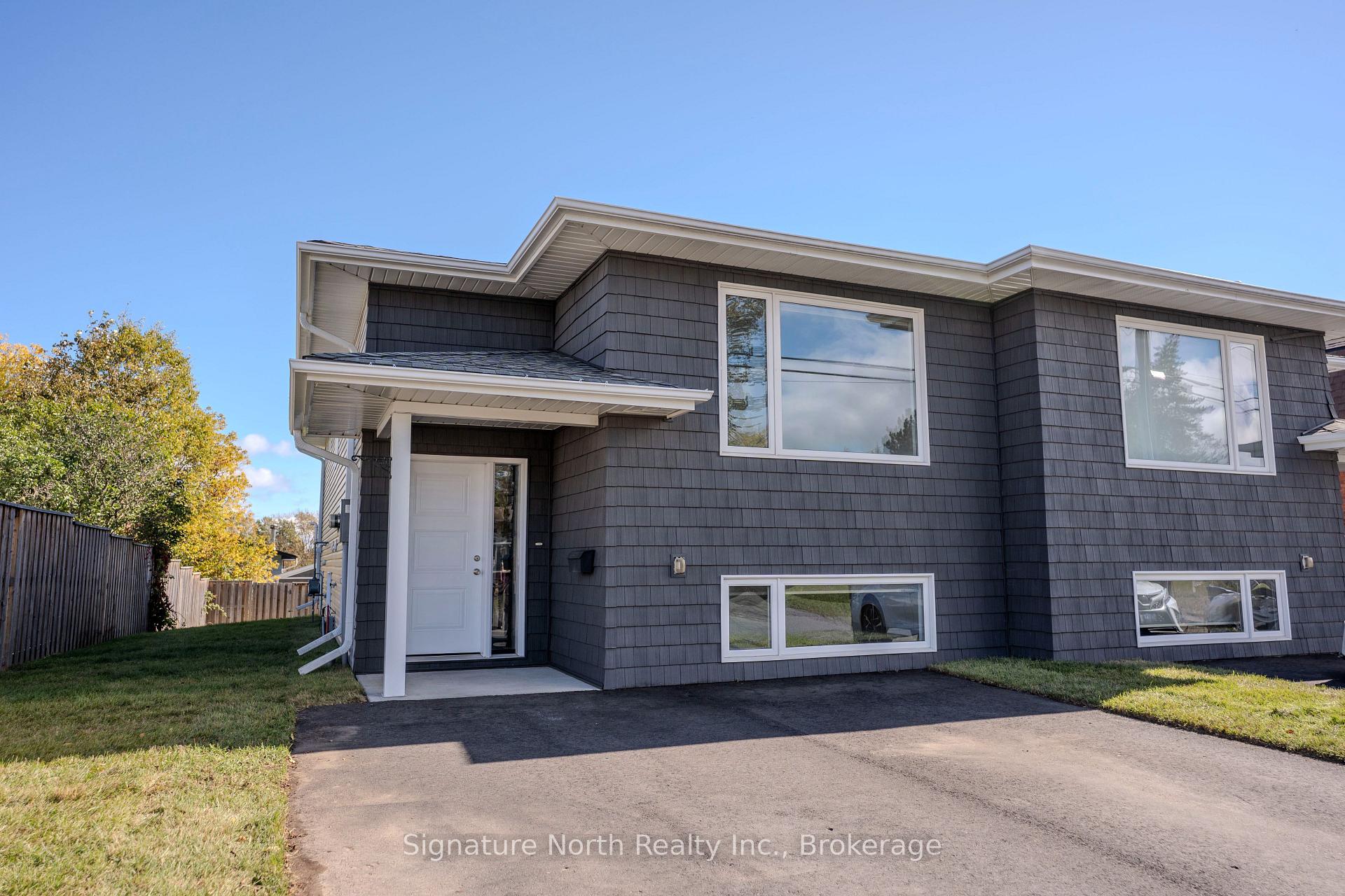 Photo 2 of 167 Bruce Street, Thunder Bay, Shuniah — HOMEH