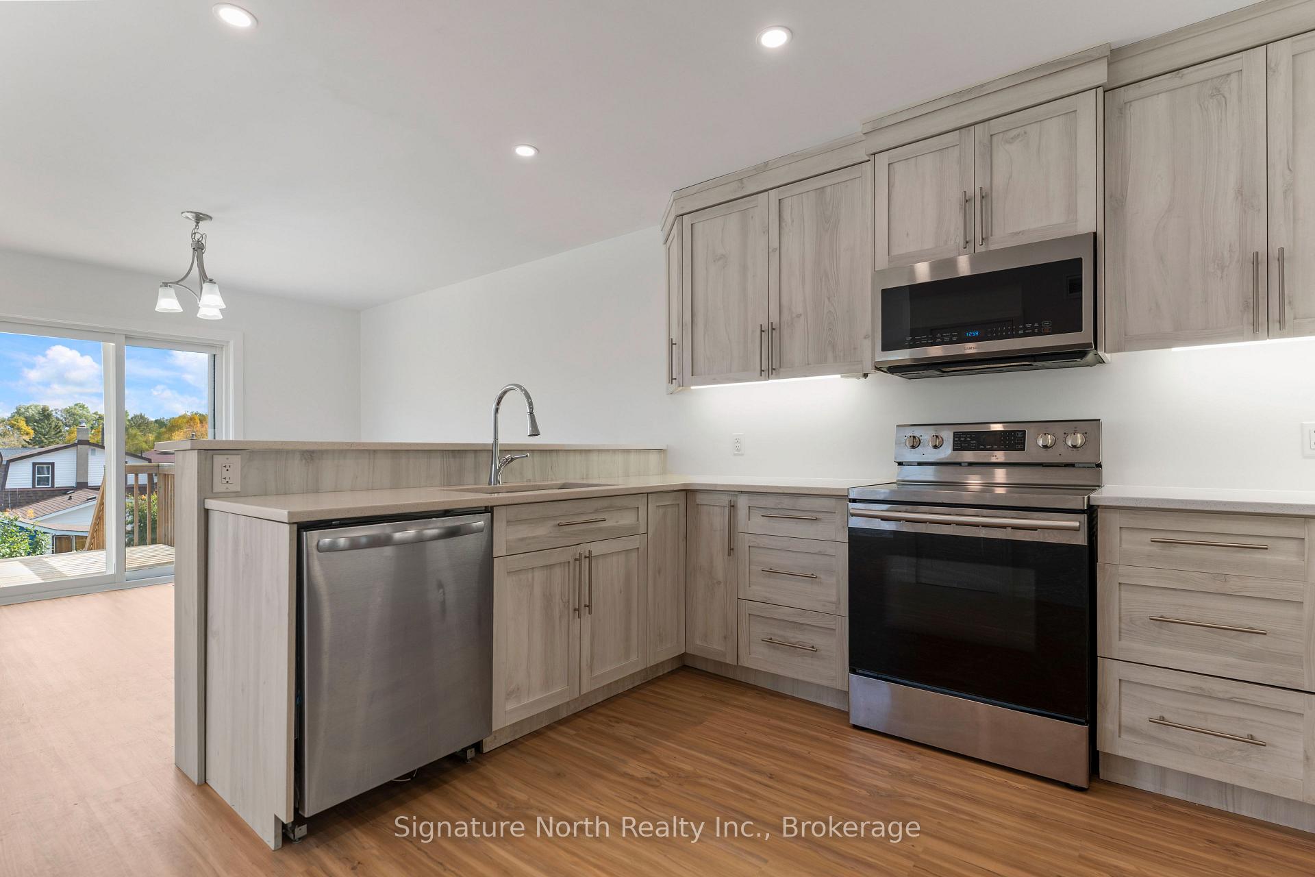 Photo 10 of 167 Bruce Street, Thunder Bay, Shuniah — HOMEH