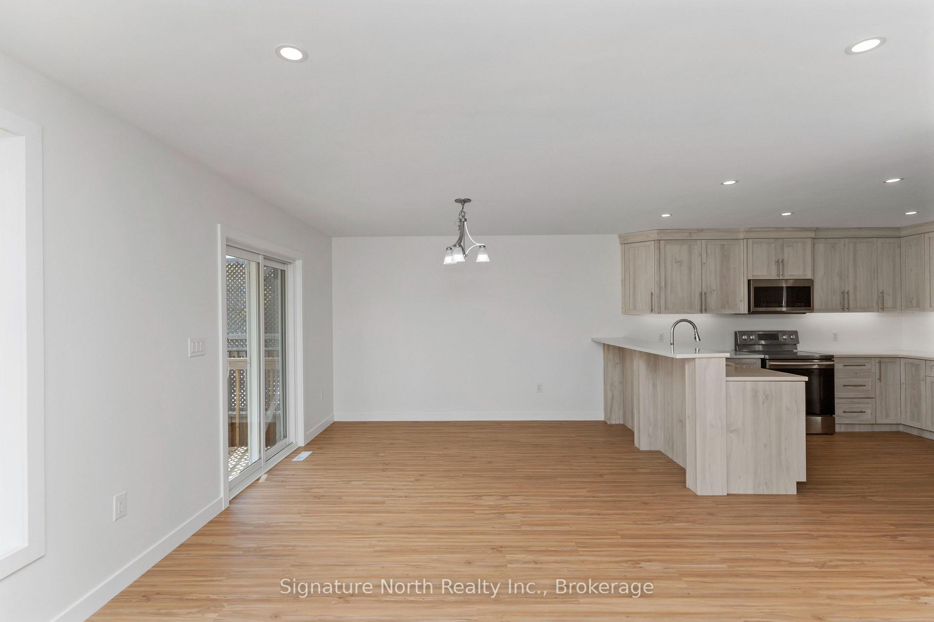 Photo 19 of 167 Bruce Street, Thunder Bay, Shuniah — HOMEH