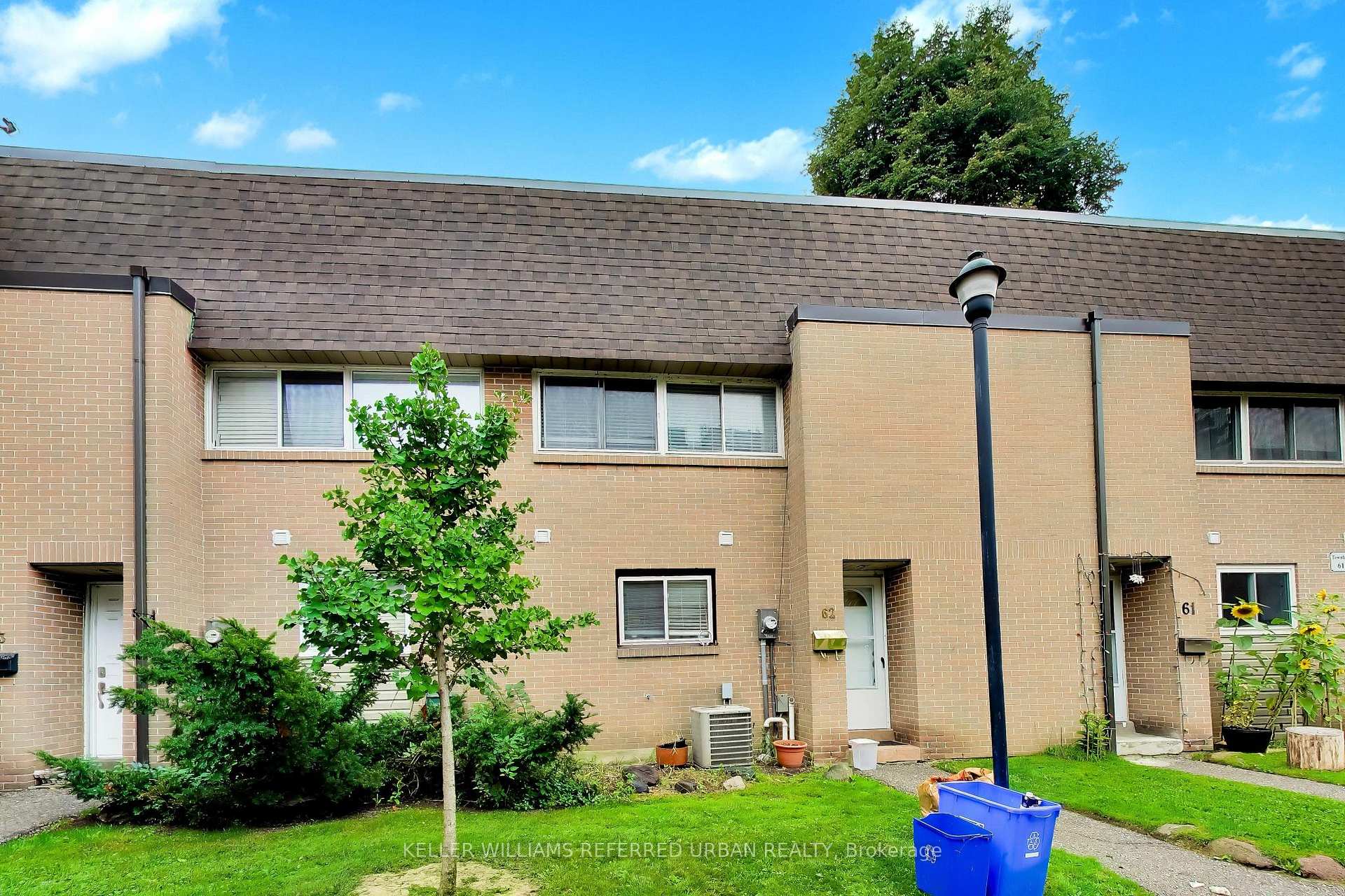 Photo 2 of Unit 62, 1235 Radom Street, Pickering, Bay Ridges — HOMEH