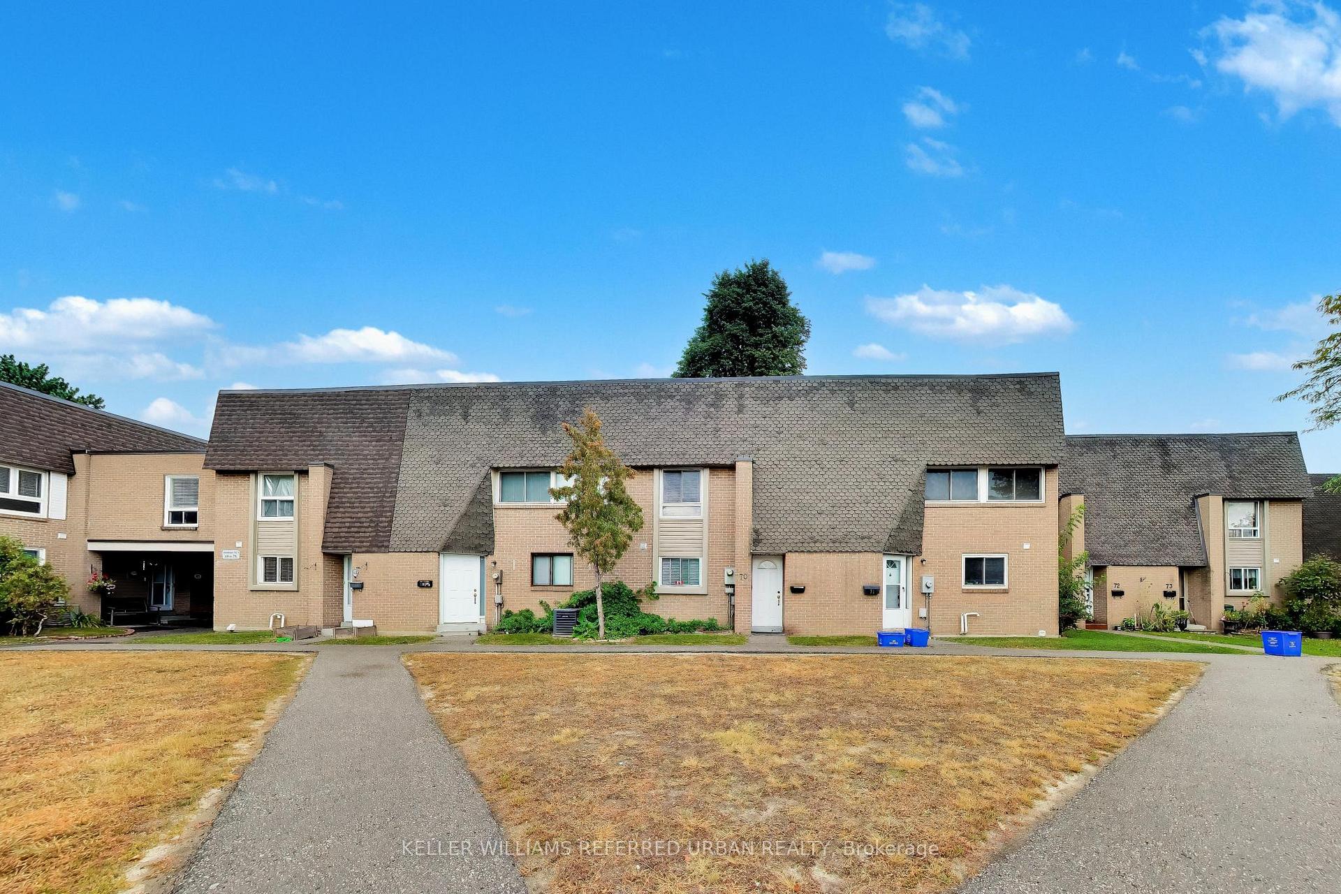 Photo 3 of Unit 62, 1235 Radom Street, Pickering, Bay Ridges — HOMEH