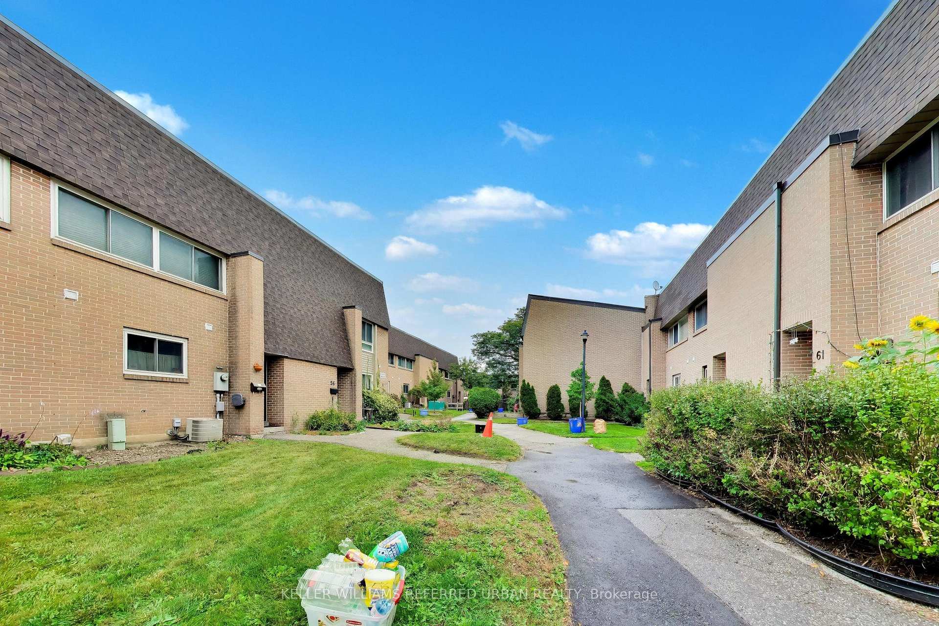 Photo 6 of Unit 62, 1235 Radom Street, Pickering, Bay Ridges — HOMEH