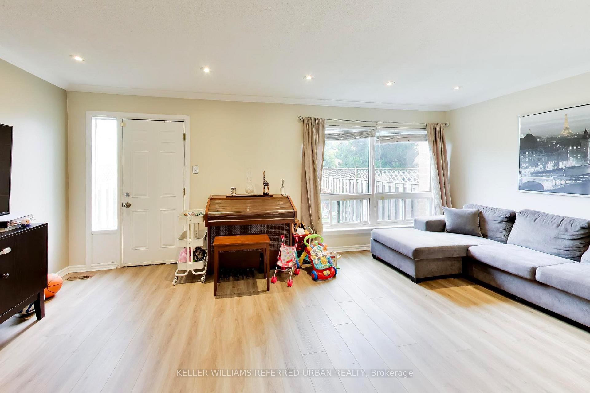 Photo 10 of Unit 62, 1235 Radom Street, Pickering, Bay Ridges — HOMEH