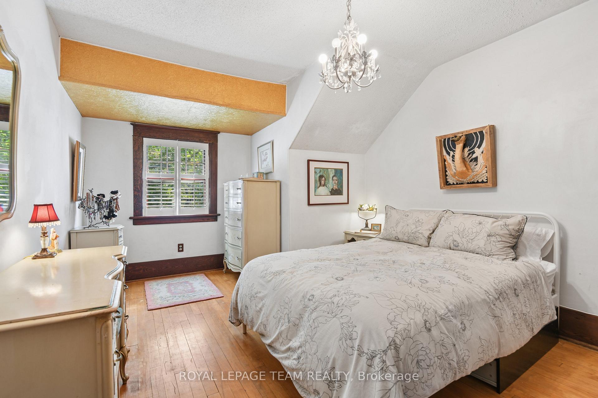 Photo 19 of 7 Thornton Avenue, Ottawa, Glebe — HOMEH