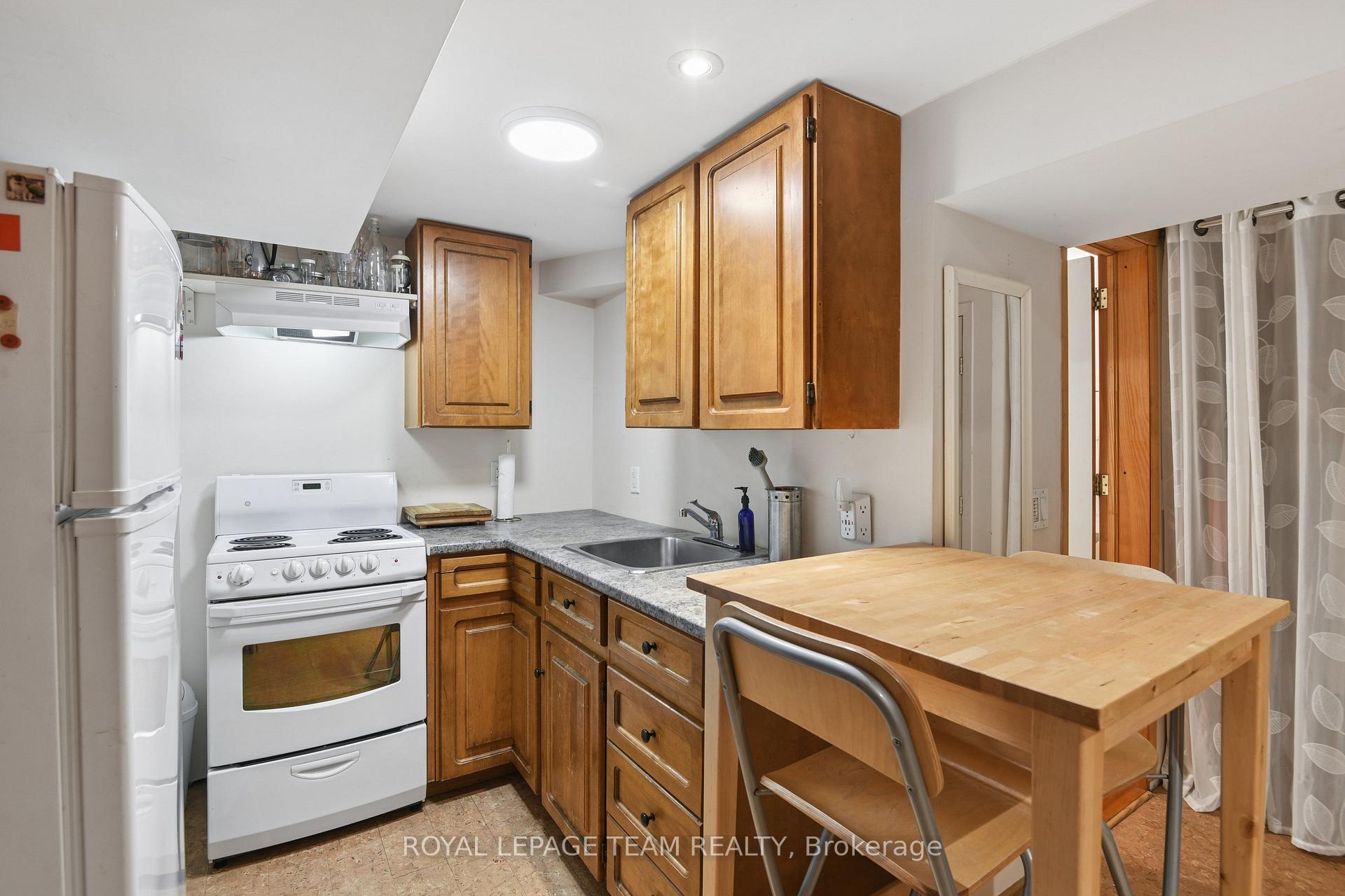 Photo 28 of 7 Thornton Avenue, Ottawa, Glebe — HOMEH