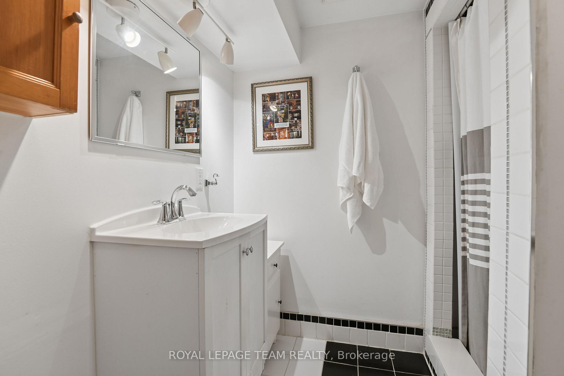 Photo 29 of 7 Thornton Avenue, Ottawa, Glebe — HOMEH