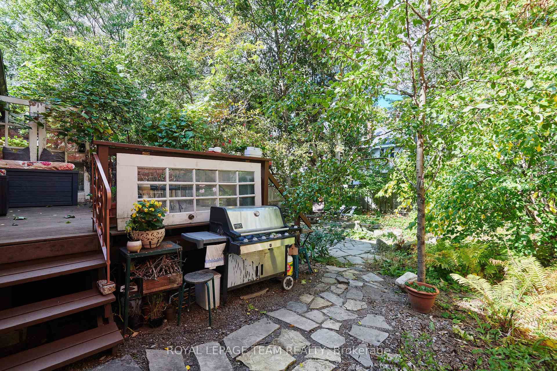 Photo 32 of 7 Thornton Avenue, Ottawa, Glebe — HOMEH