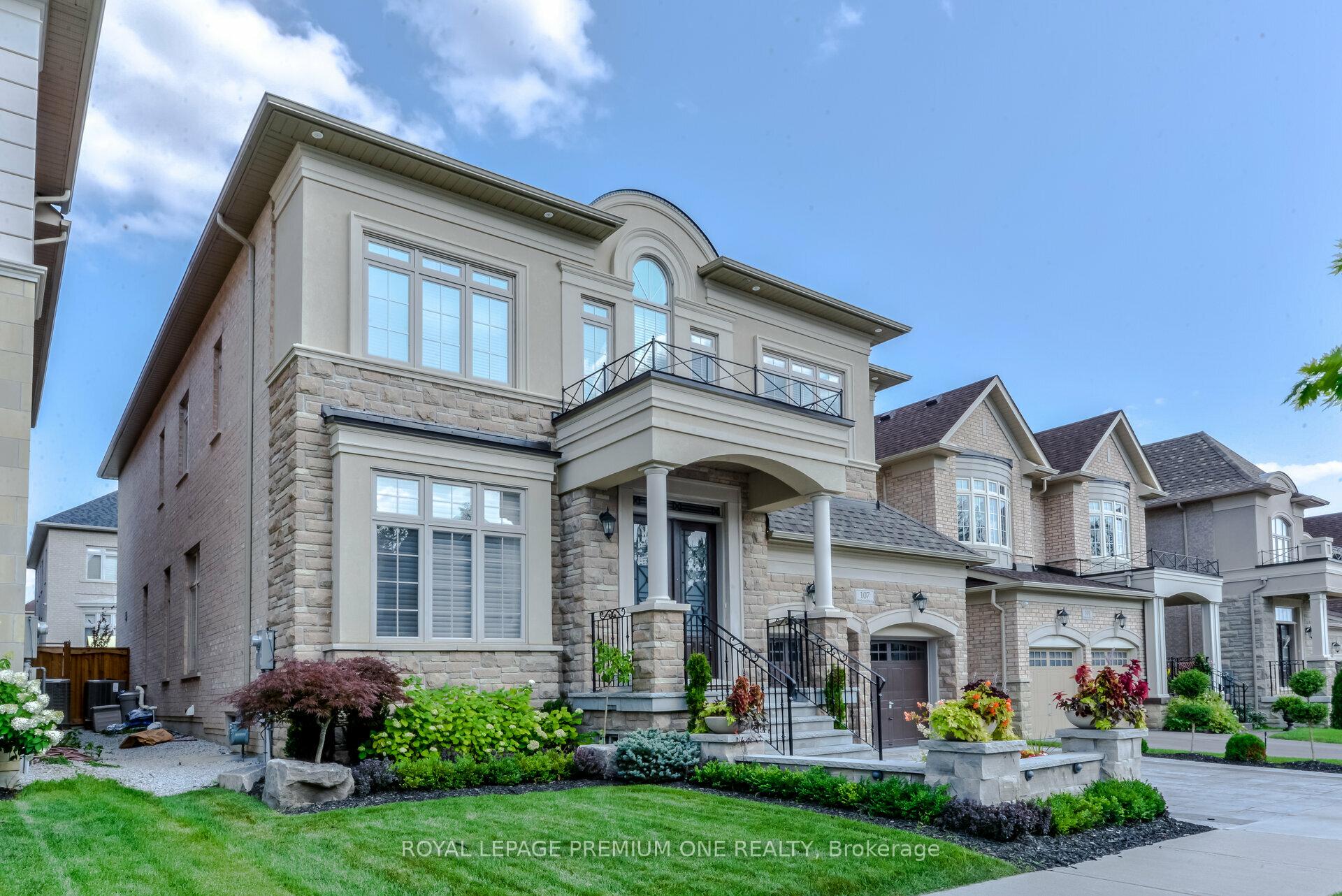 Photo 3 of 107 Headwind Boulevard, Vaughan, Vellore Village — HOMEH
