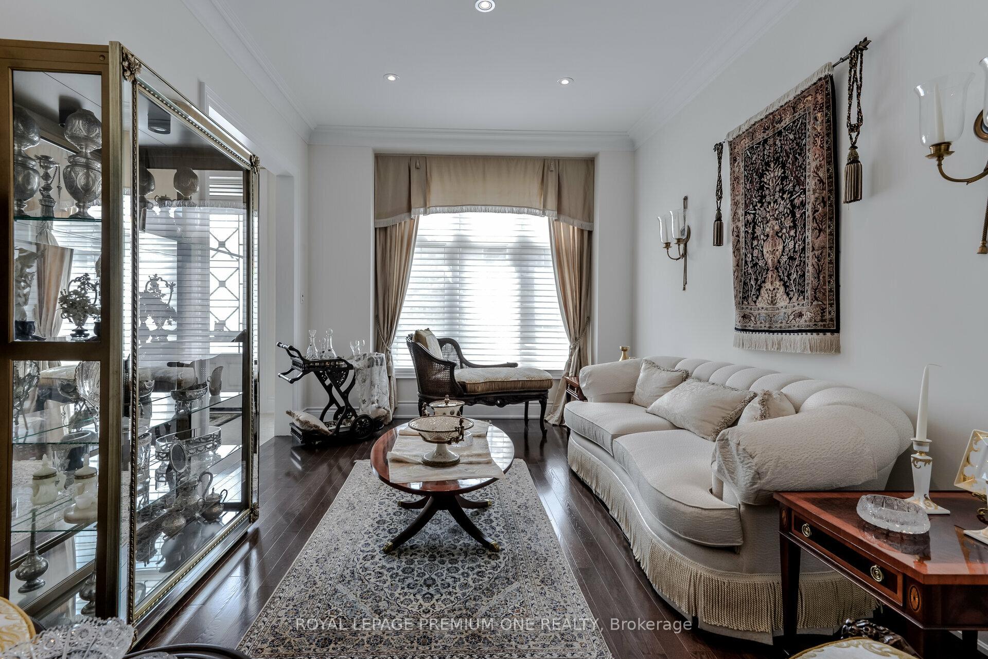 Photo 8 of 107 Headwind Boulevard, Vaughan, Vellore Village — HOMEH
