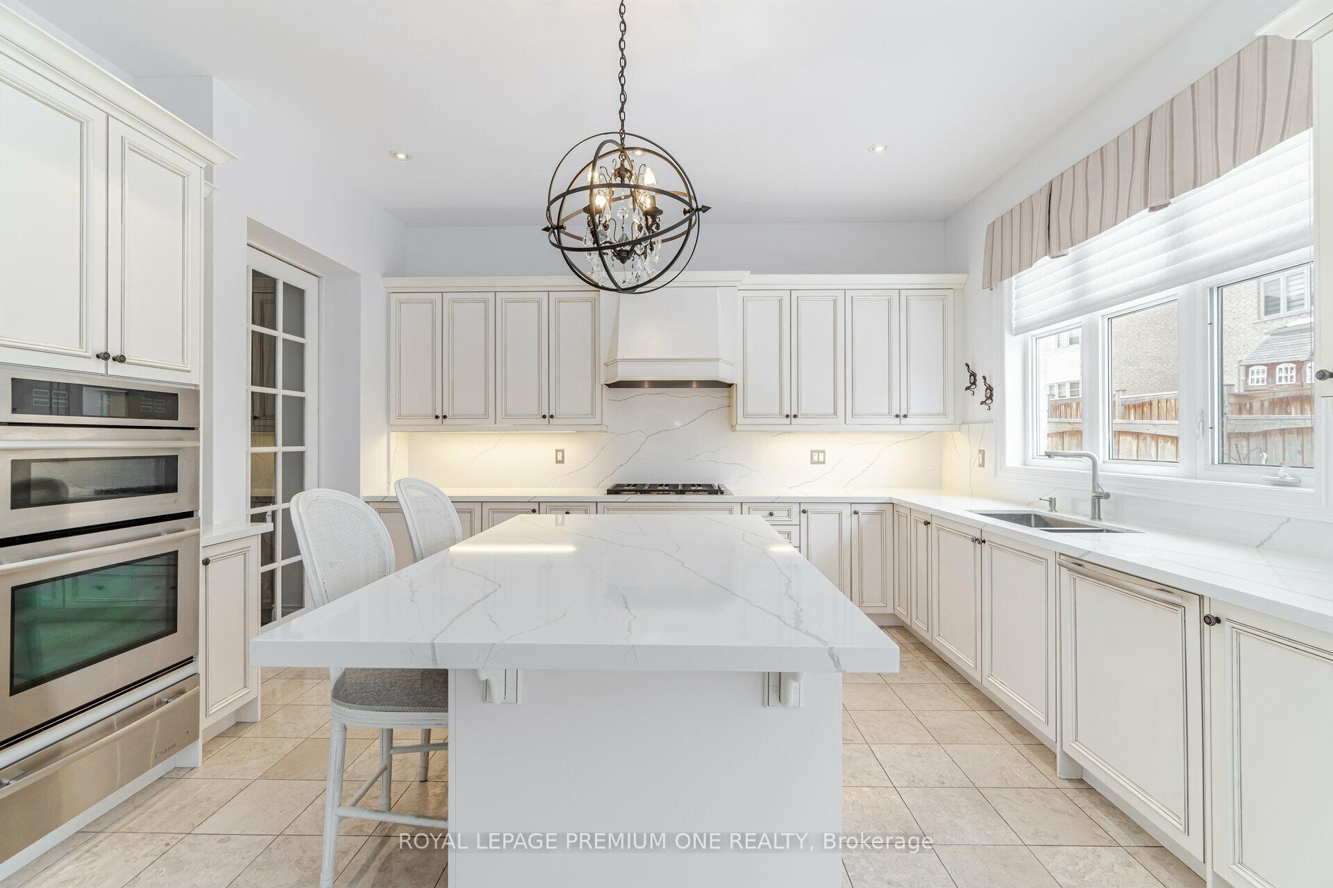 Photo 19 of 107 Headwind Boulevard, Vaughan, Vellore Village — HOMEH