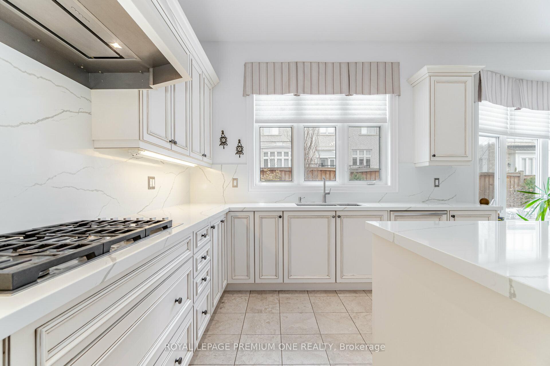 Photo 20 of 107 Headwind Boulevard, Vaughan, Vellore Village — HOMEH