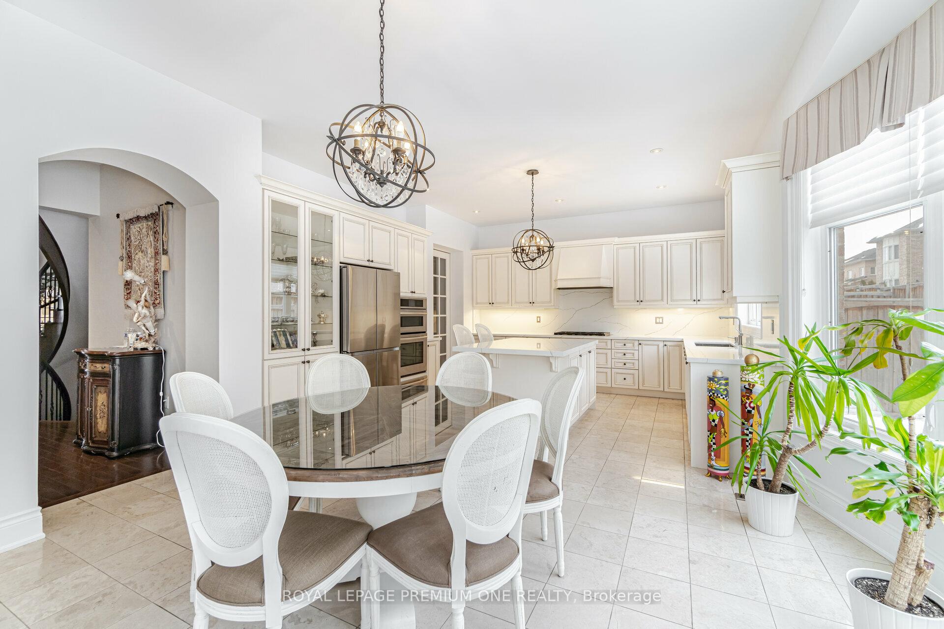 Photo 24 of 107 Headwind Boulevard, Vaughan, Vellore Village — HOMEH