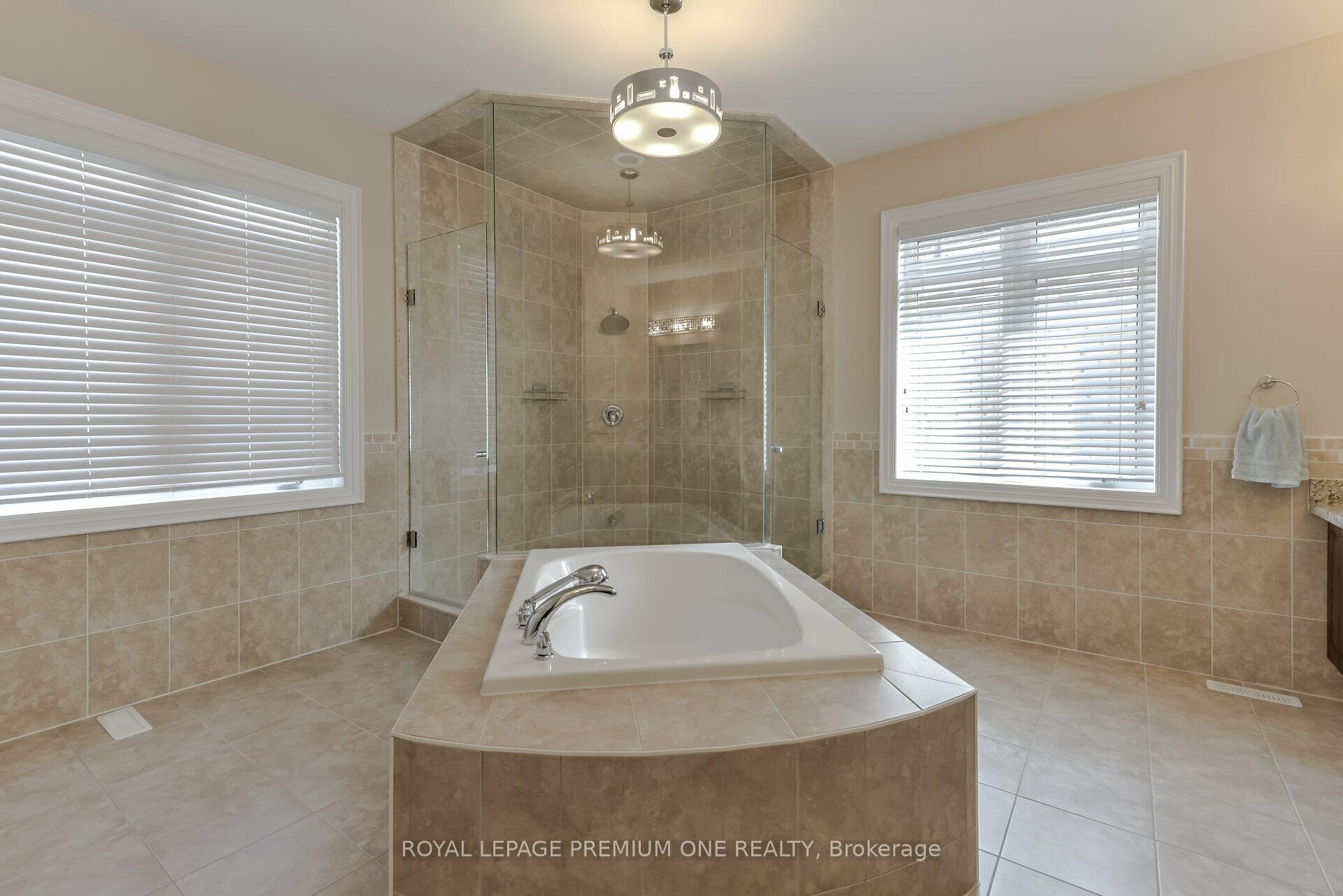 Photo 31 of 107 Headwind Boulevard, Vaughan, Vellore Village — HOMEH