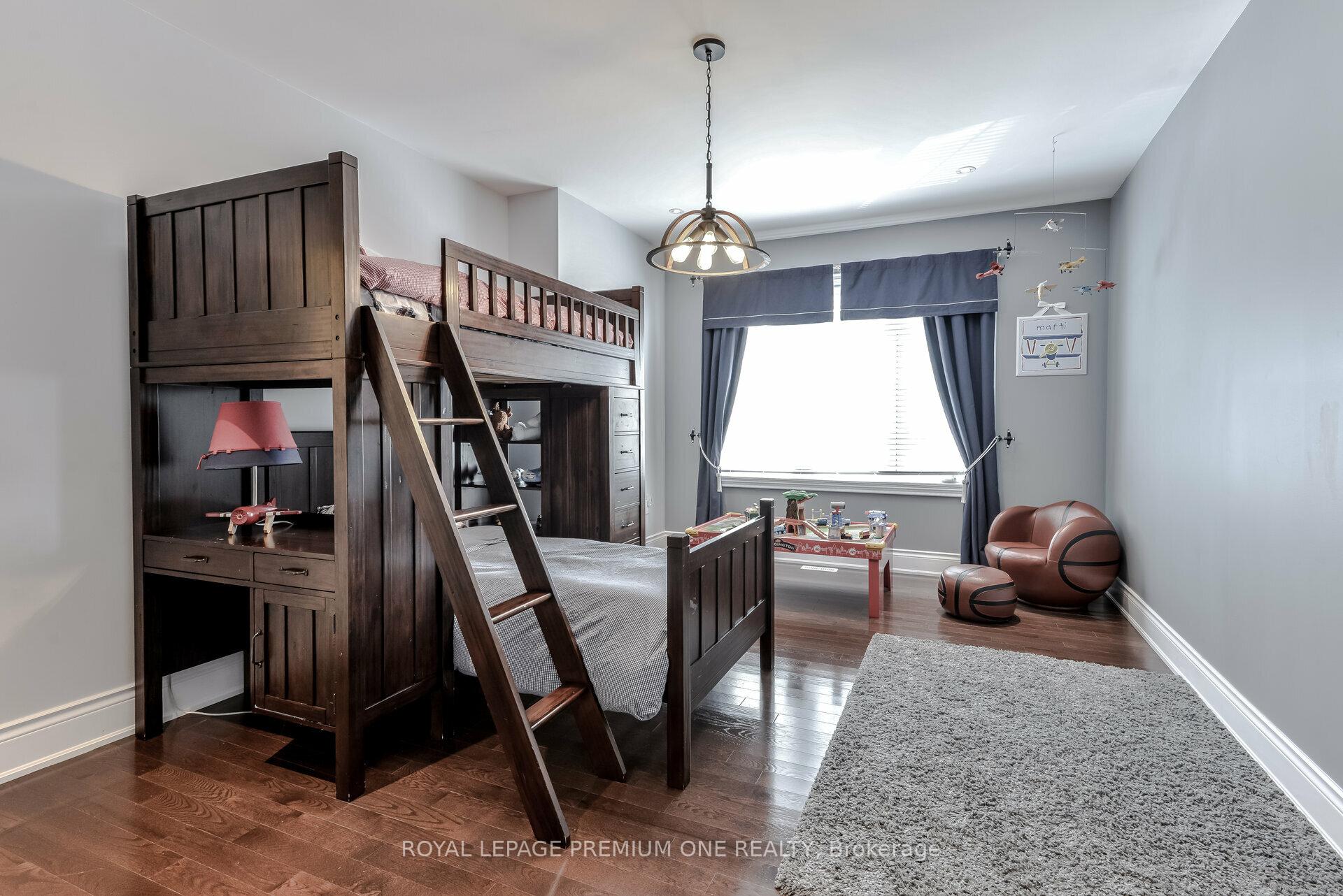 Photo 33 of 107 Headwind Boulevard, Vaughan, Vellore Village — HOMEH