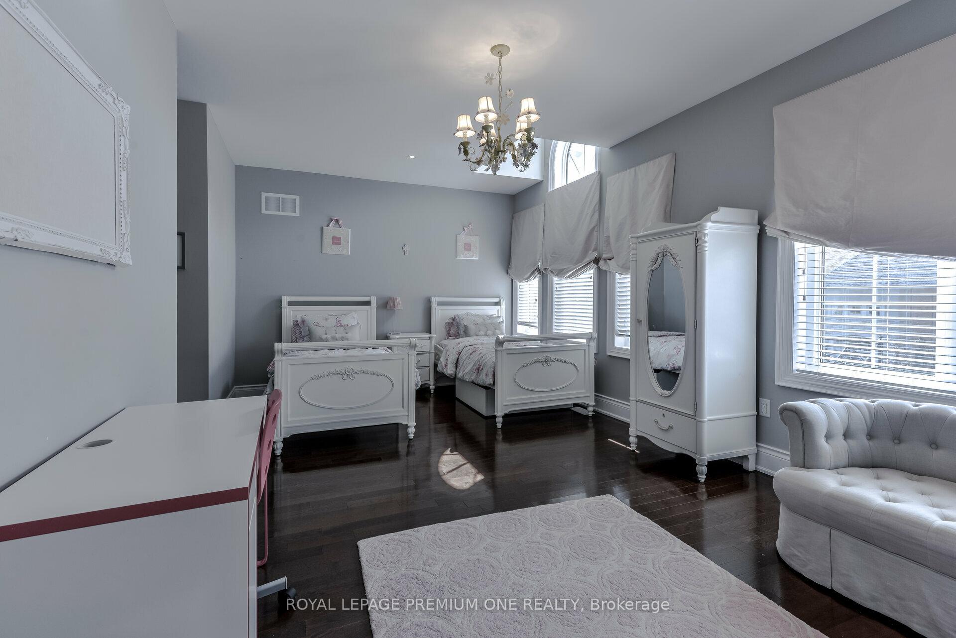 Photo 35 of 107 Headwind Boulevard, Vaughan, Vellore Village — HOMEH