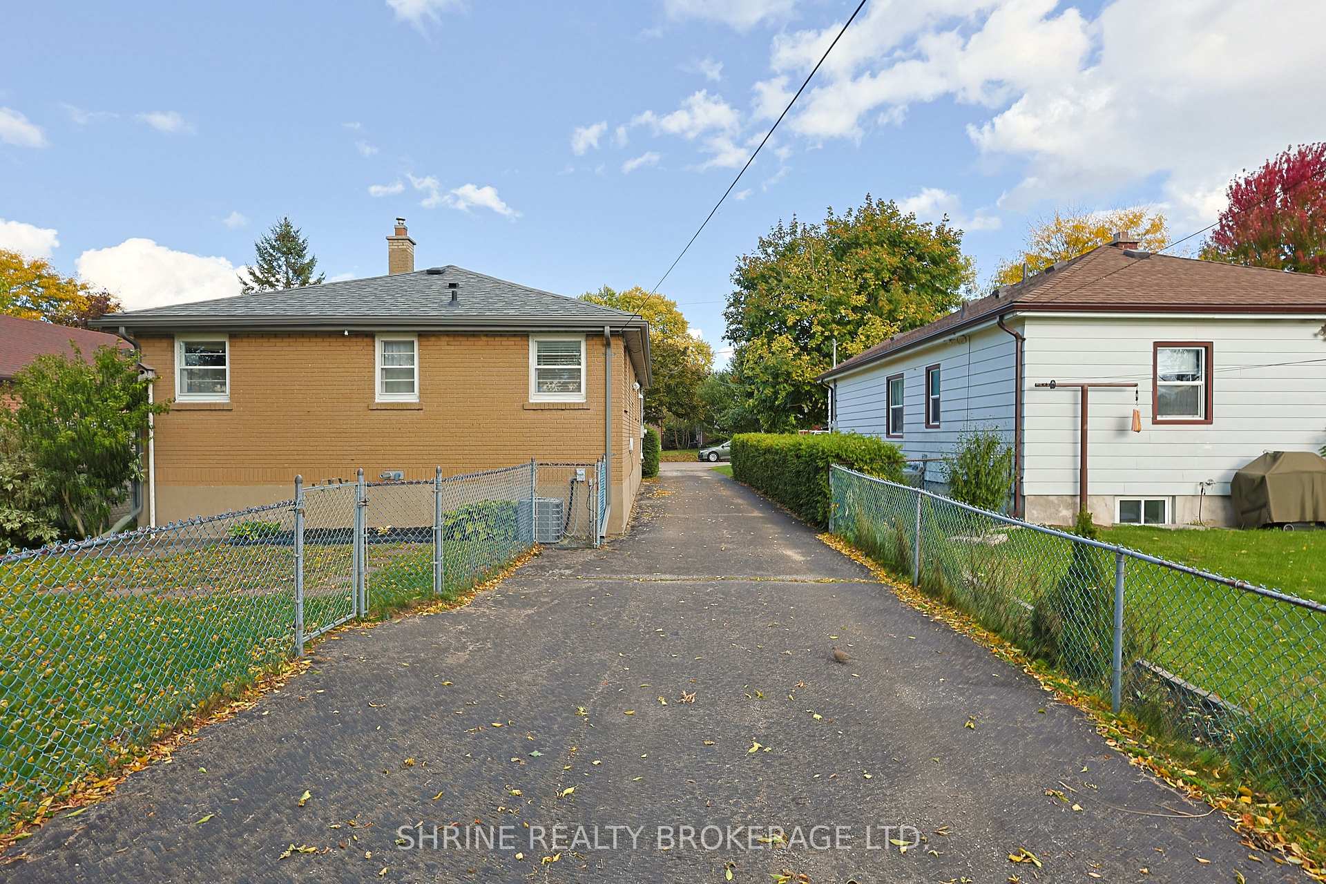 Photo 41 of 227 Sterling Street, London, East C — HOMEH