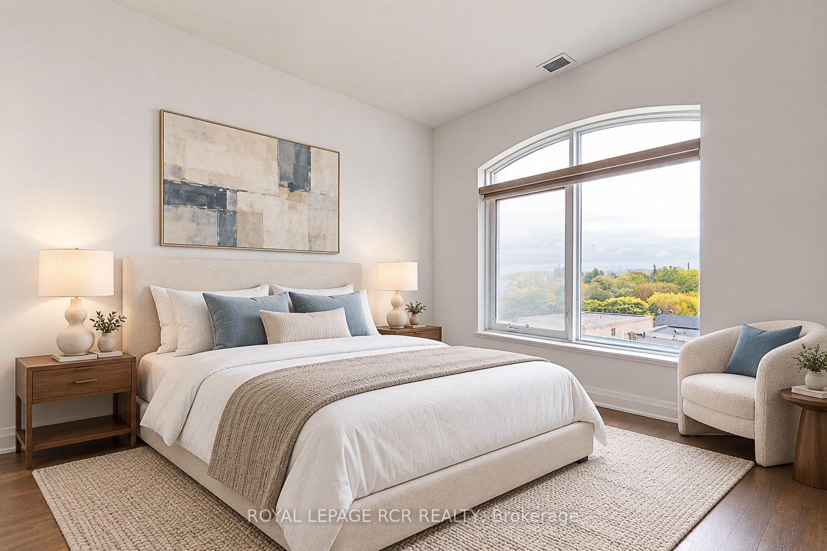 Photo 24 of Unit 707, 15277 Yonge Street, Aurora, Aurora Village — HOMEH
