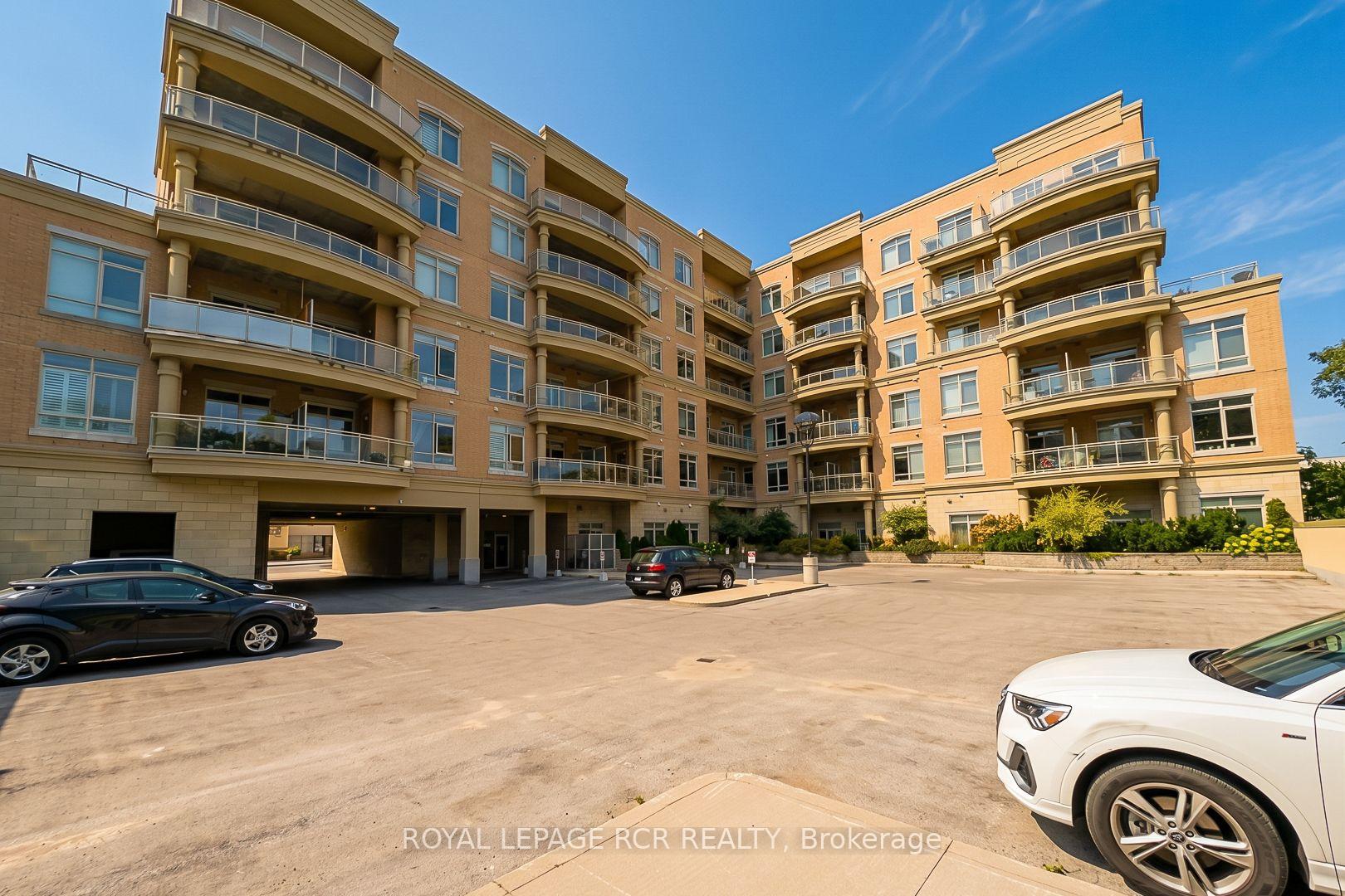 Photo 34 of Unit 707, 15277 Yonge Street, Aurora, Aurora Village — HOMEH