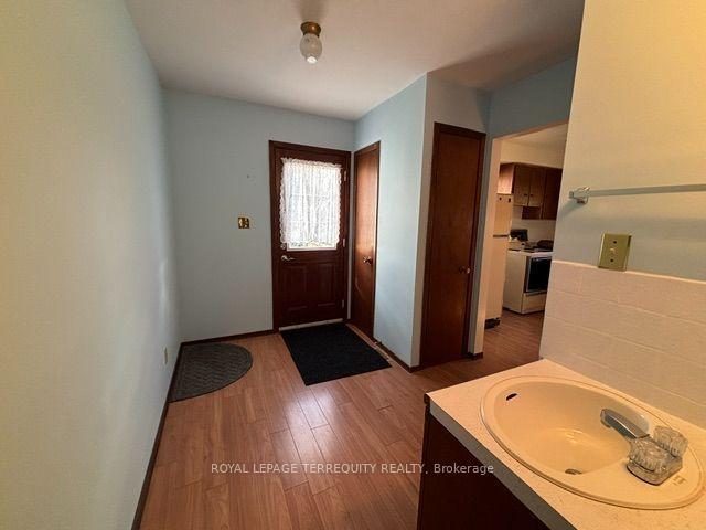 Photo 10 of 320 Myrtle Road E, Whitby, Rural Whitby — HOMEH