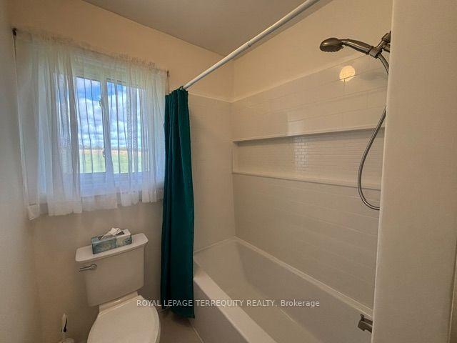 Photo 21 of 320 Myrtle Road E, Whitby, Rural Whitby — HOMEH