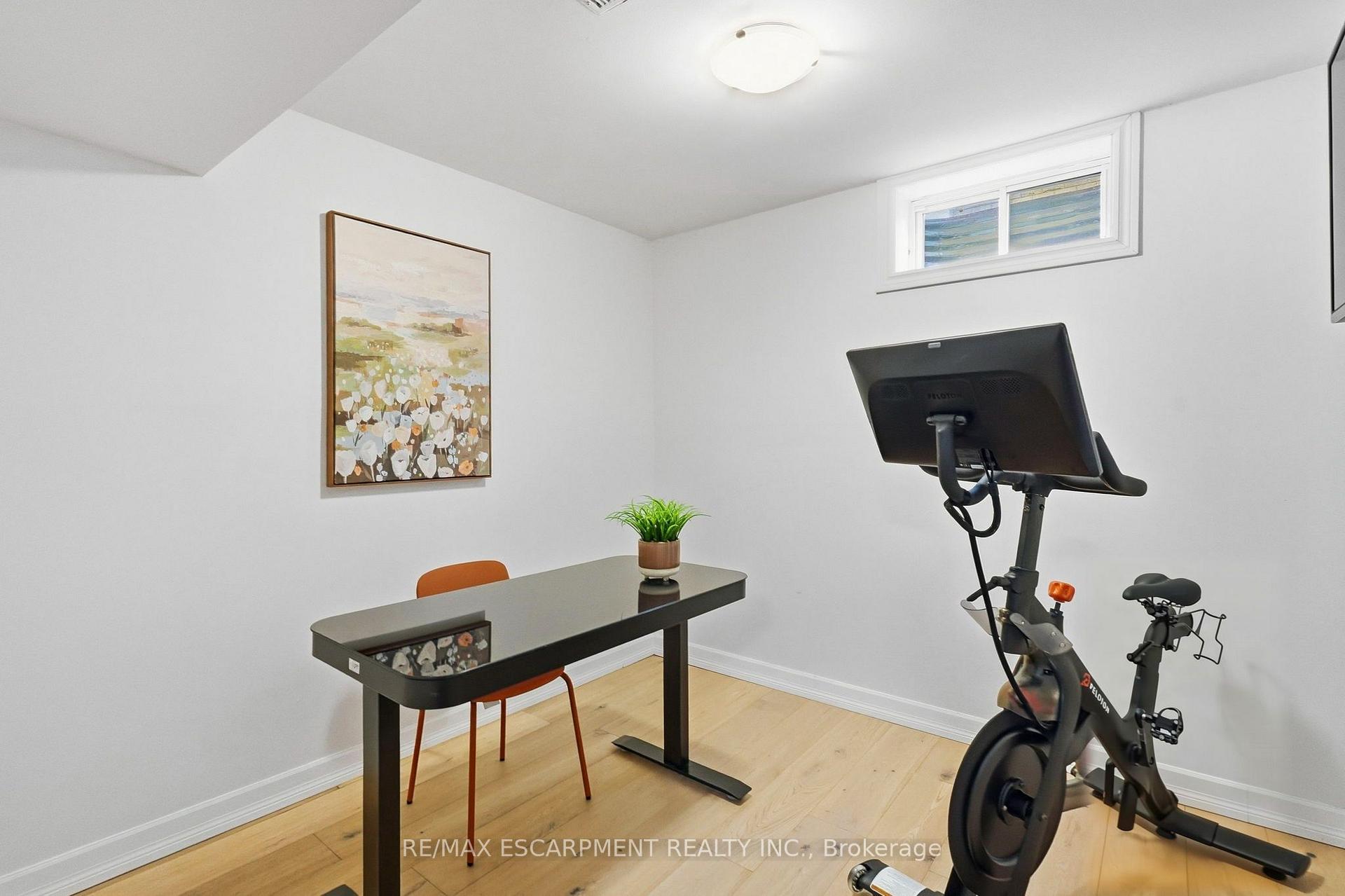 Photo 32 of 37 Bayview Drive, Grimsby, Grimsby Beach — HOMEH