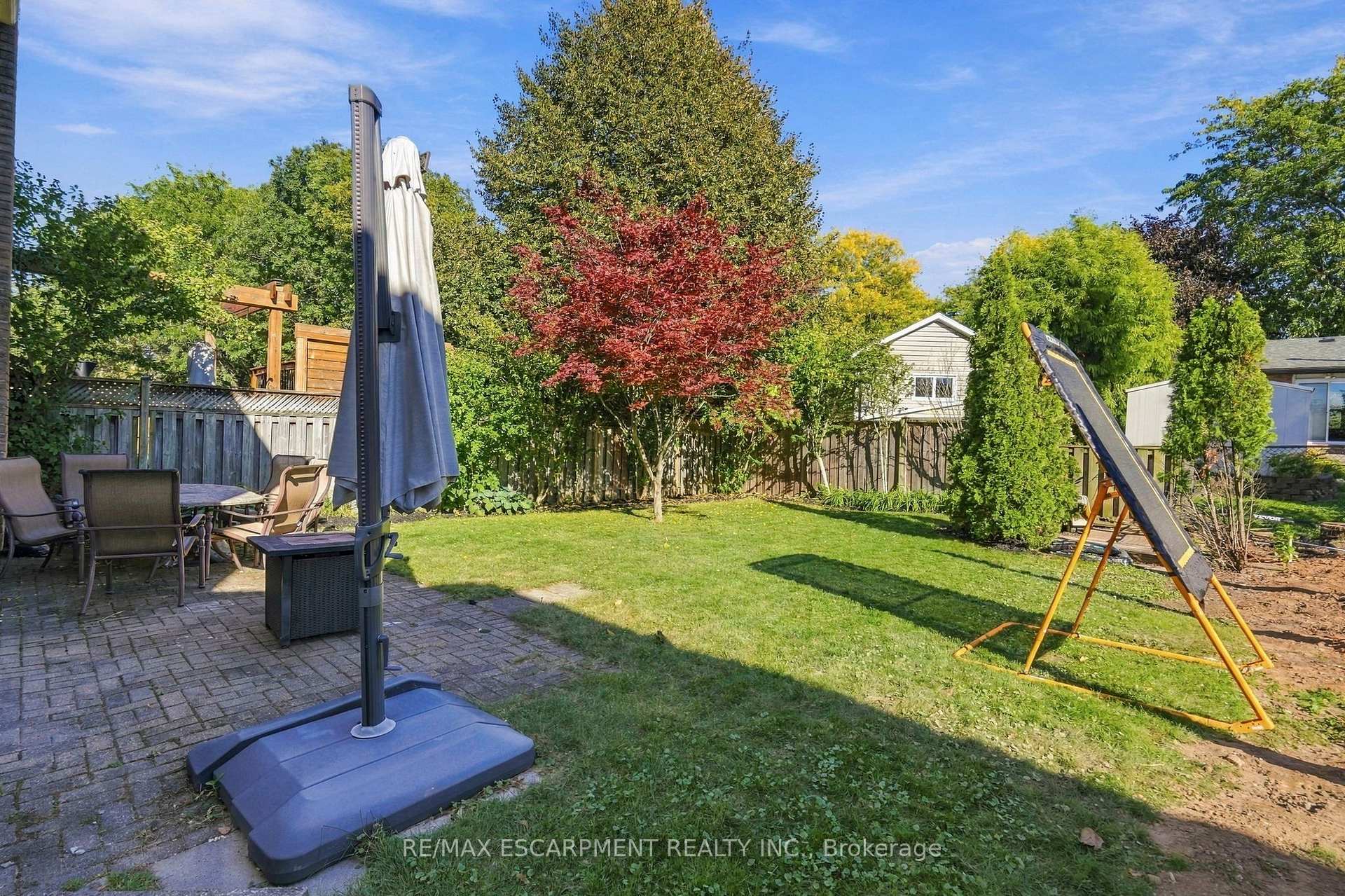 Photo 34 of 37 Bayview Drive, Grimsby, Grimsby Beach — HOMEH